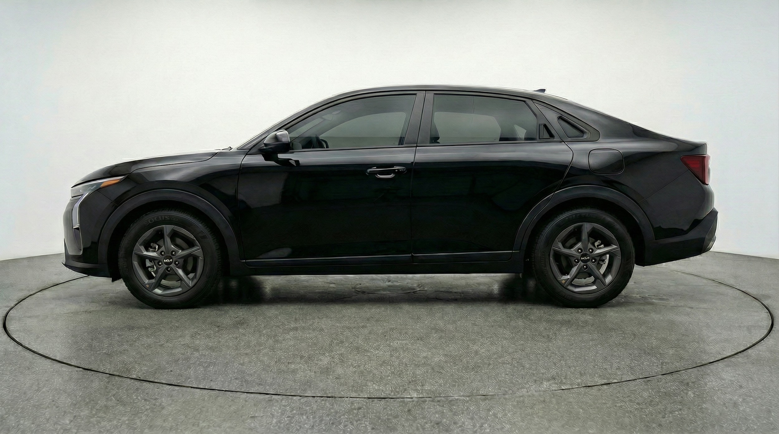 Thumbnail: 2025 Kia K4 - 4