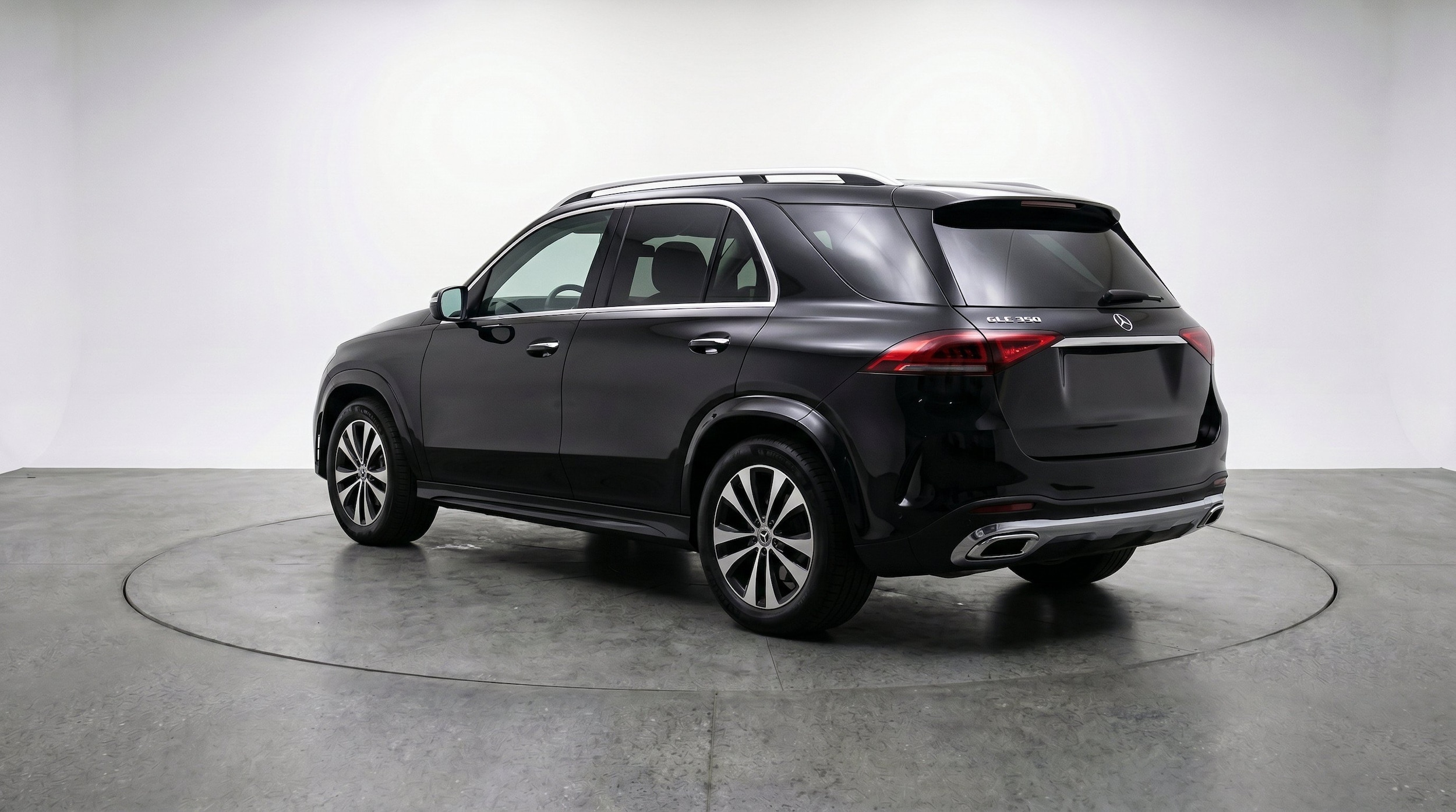 Thumbnail: 2026 Mercedes-Benz GLE - 5