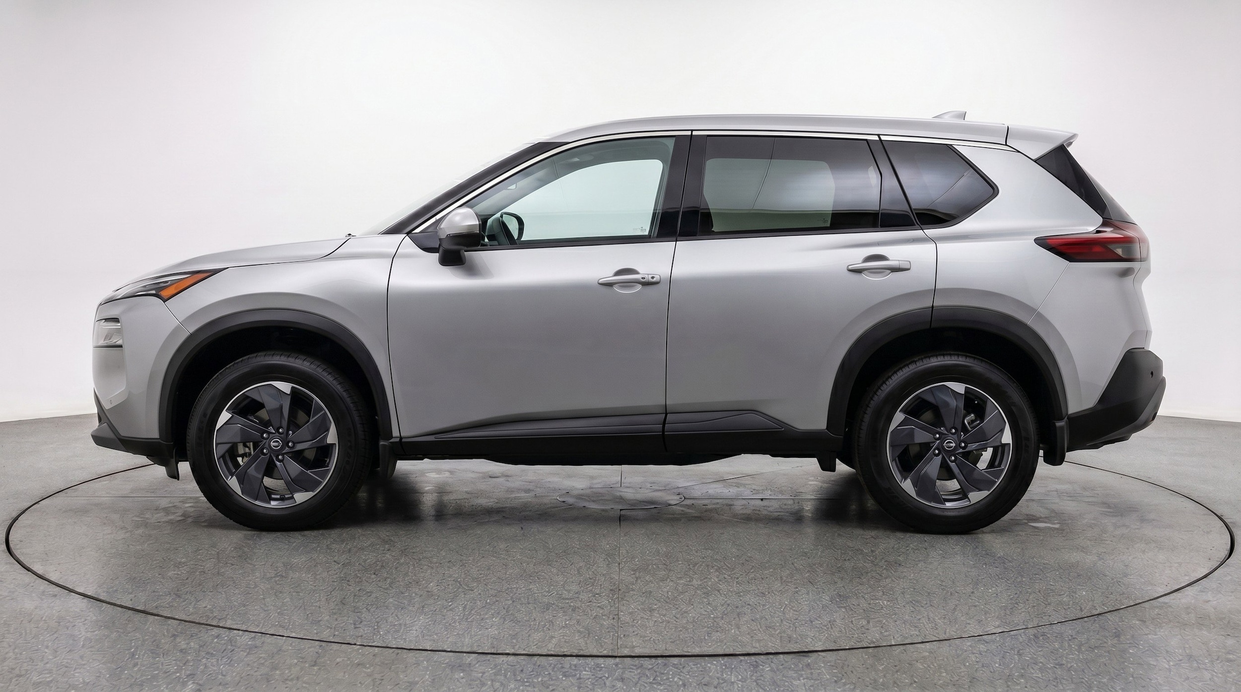 Thumbnail: 2025 Nissan Rogue - 3