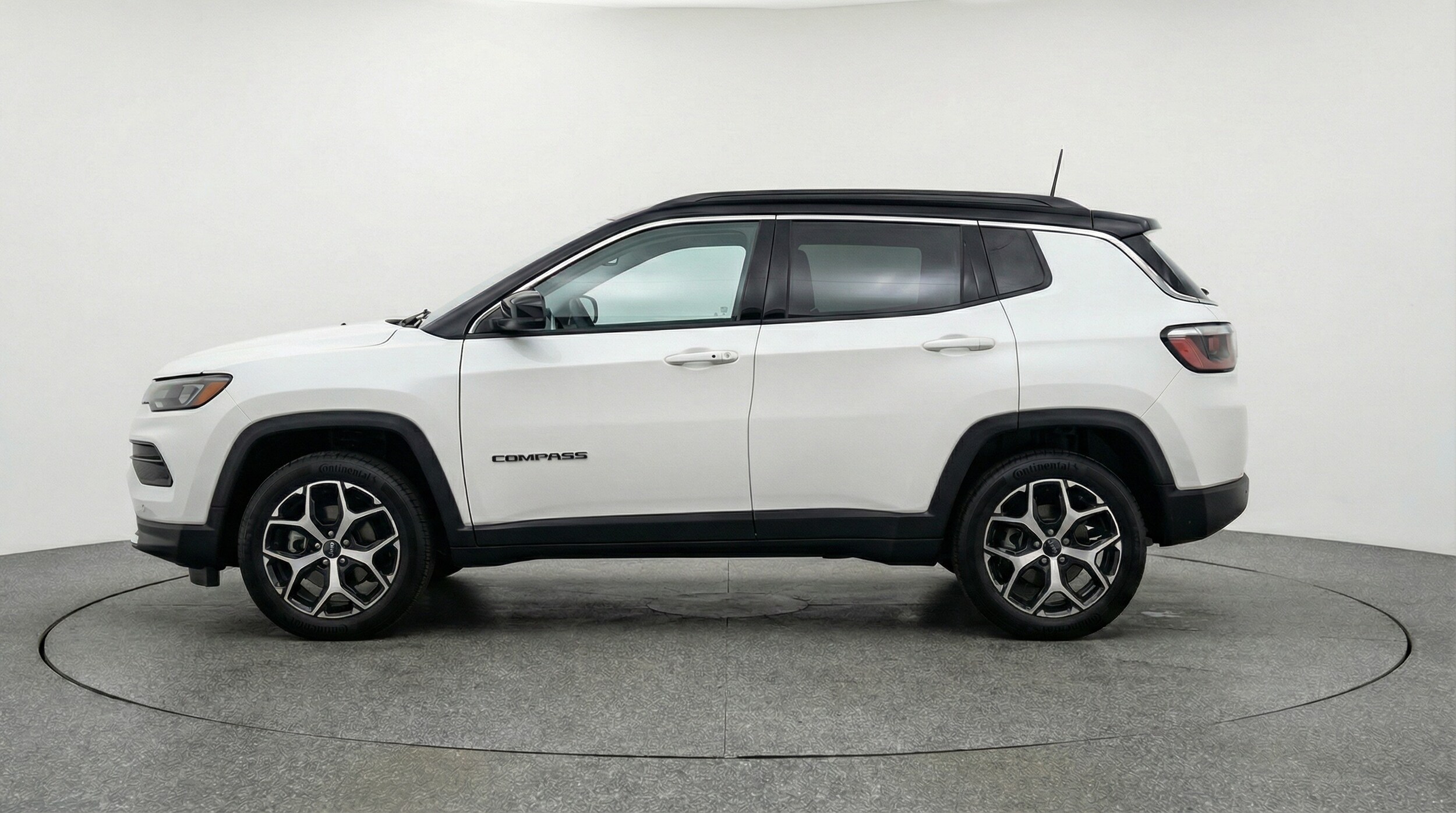 Thumbnail: 2025 Jeep Compass - 4