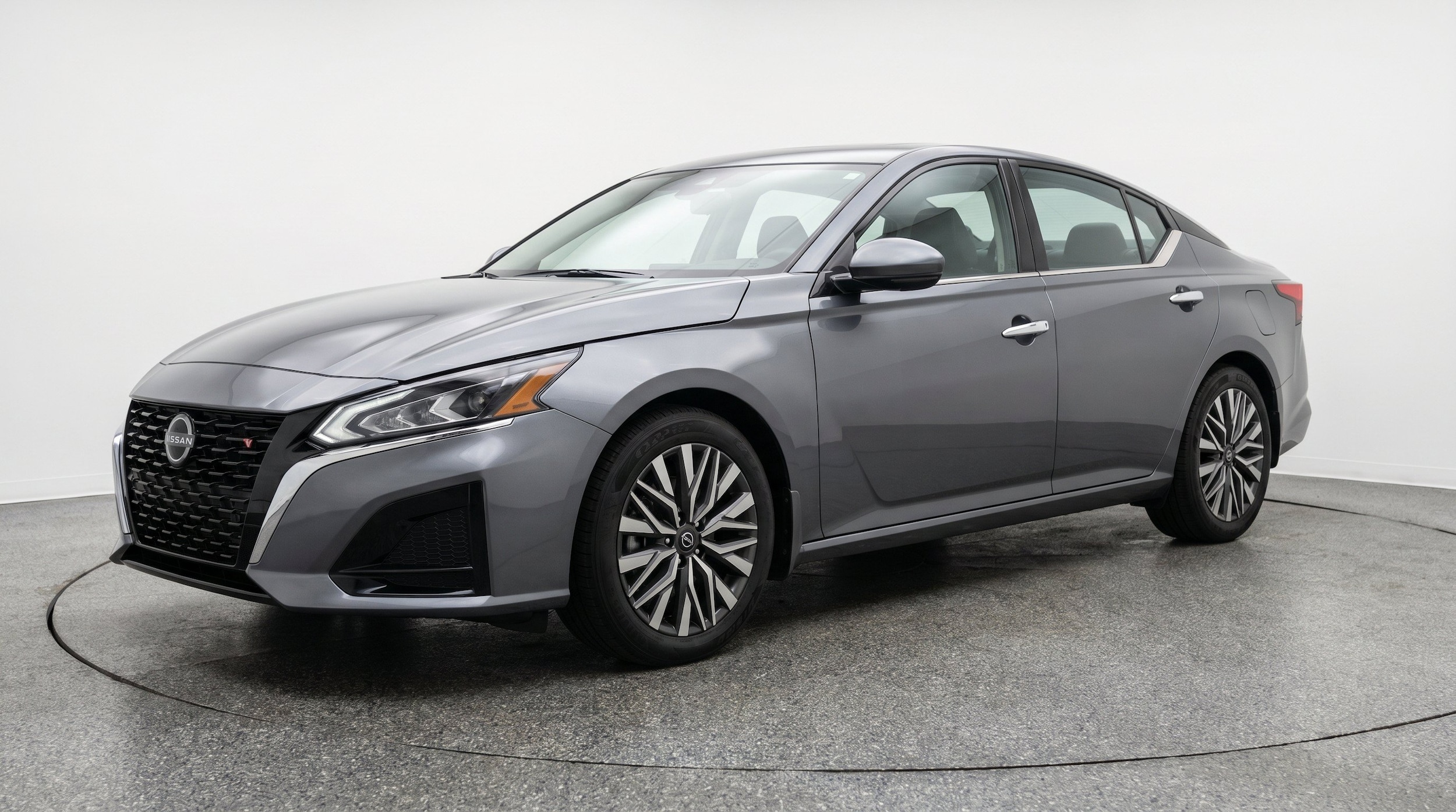 Thumbnail: 2025 Nissan Altima - 2