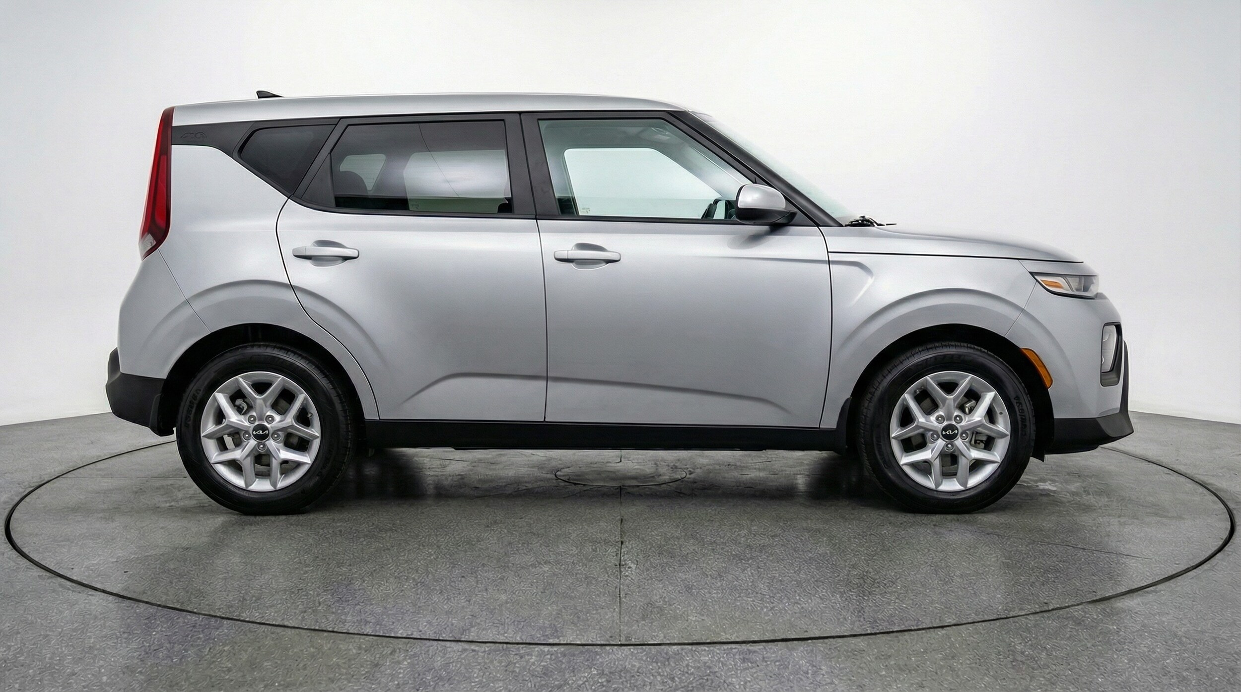 Thumbnail: 2025 Kia Soul - 8