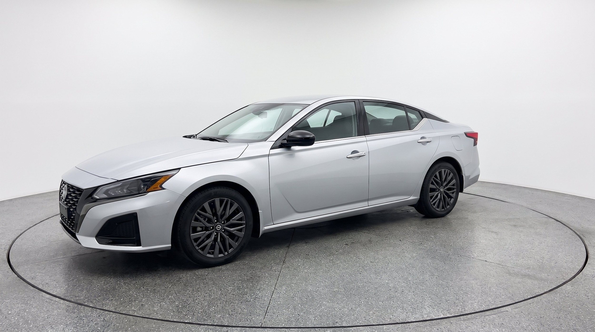 Thumbnail: 2025 Nissan Altima - 2