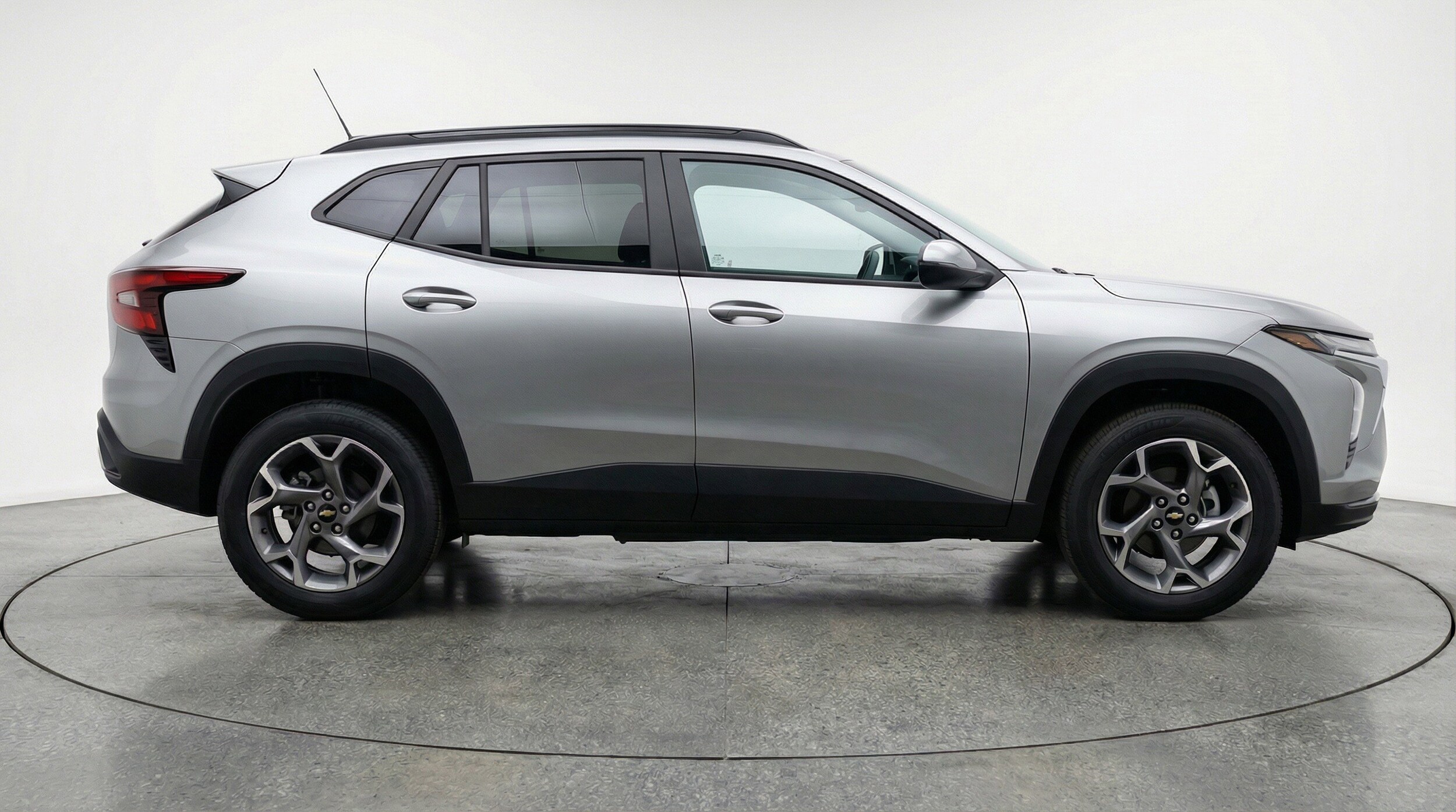 Thumbnail: 2025 Chevrolet Trax - 11