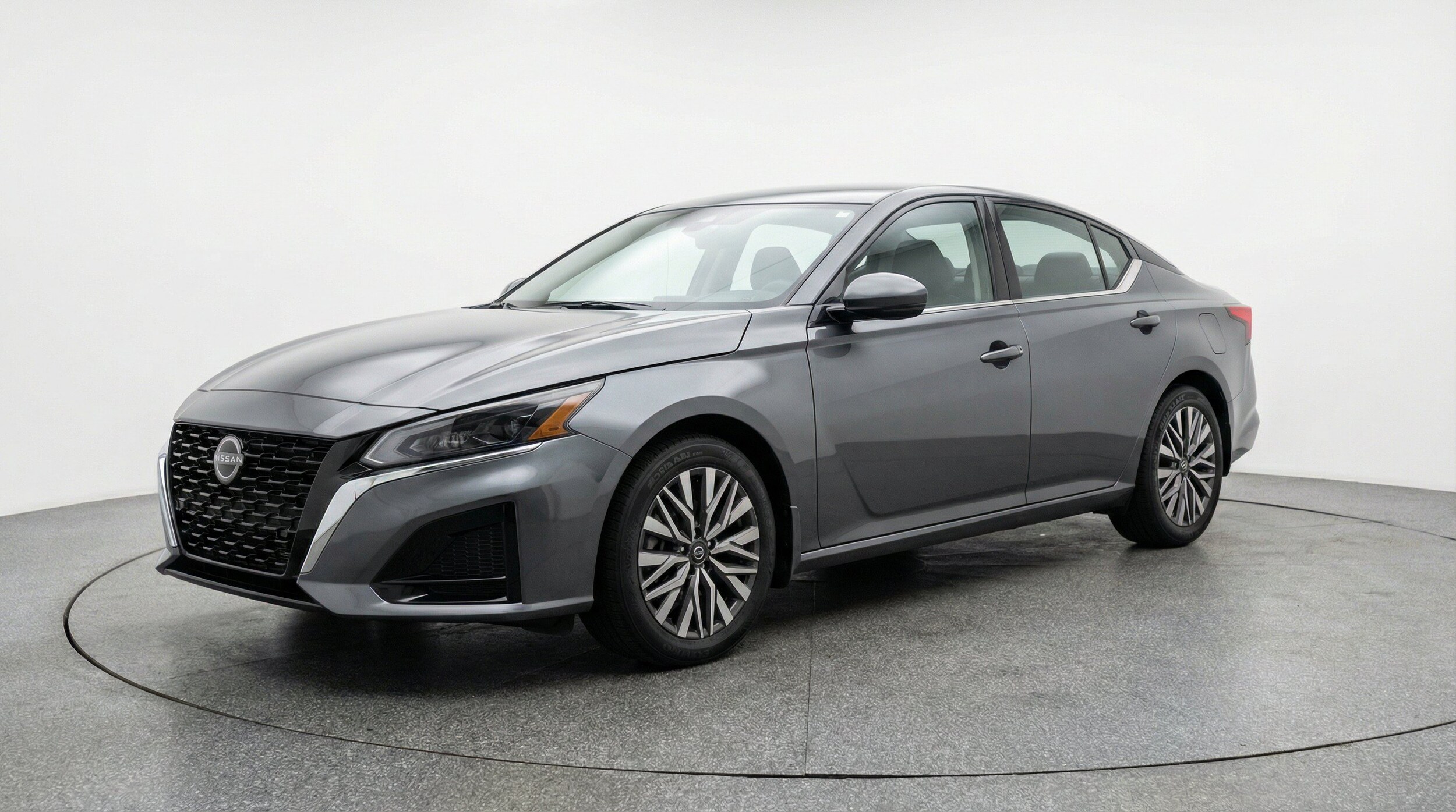 Thumbnail: 2025 Nissan Altima - 3