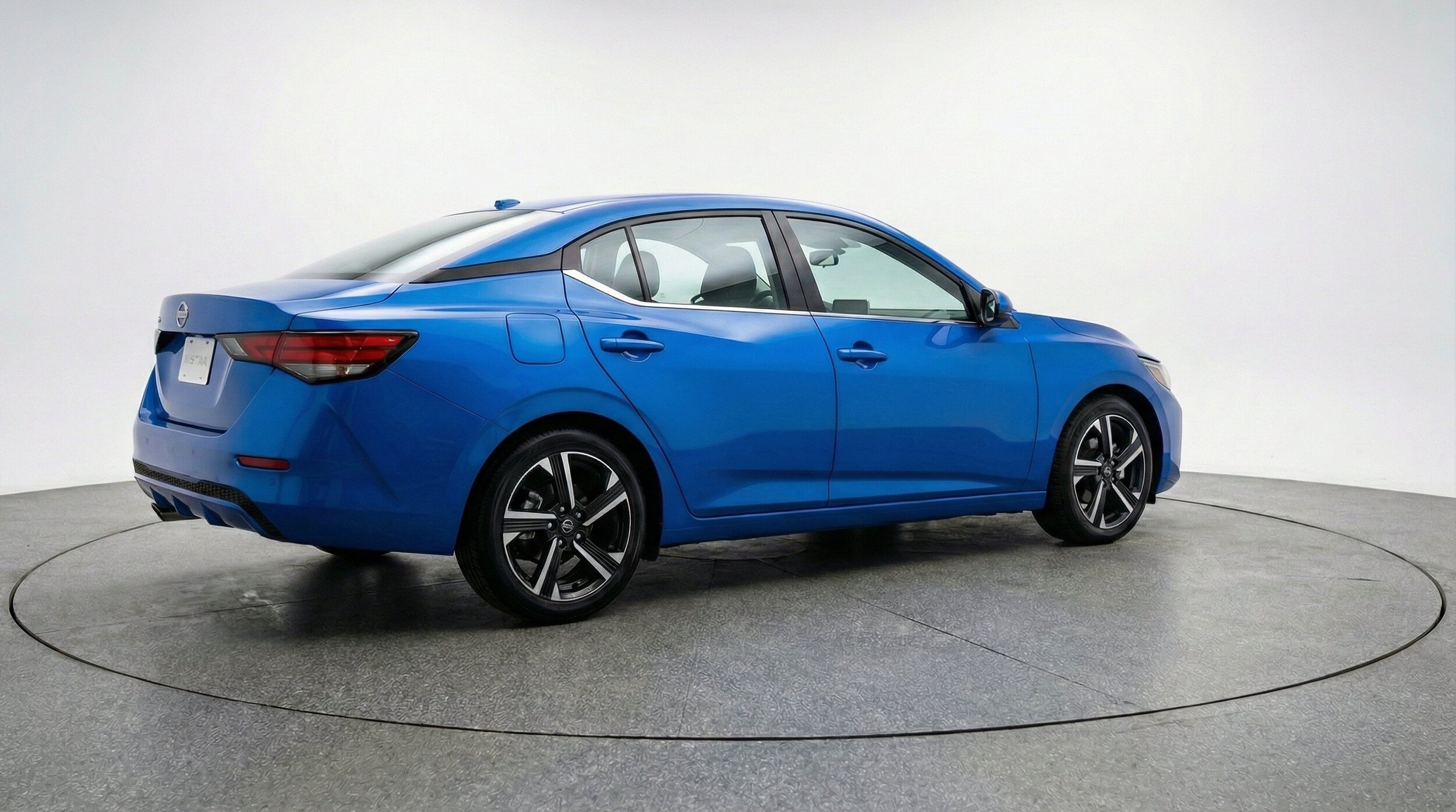 Thumbnail: 2025 Nissan Sentra - 9