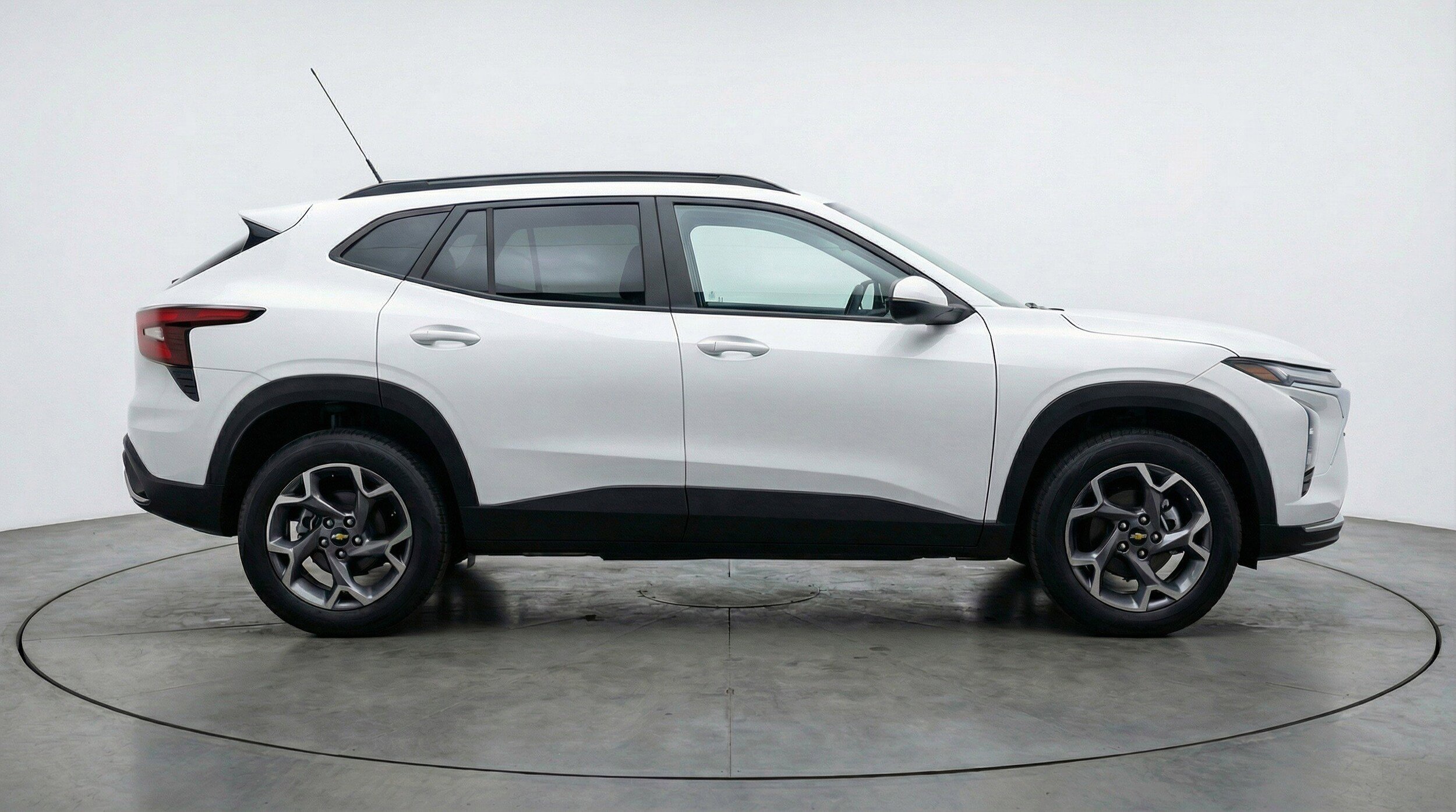 Thumbnail: 2025 Chevrolet Trax - 11