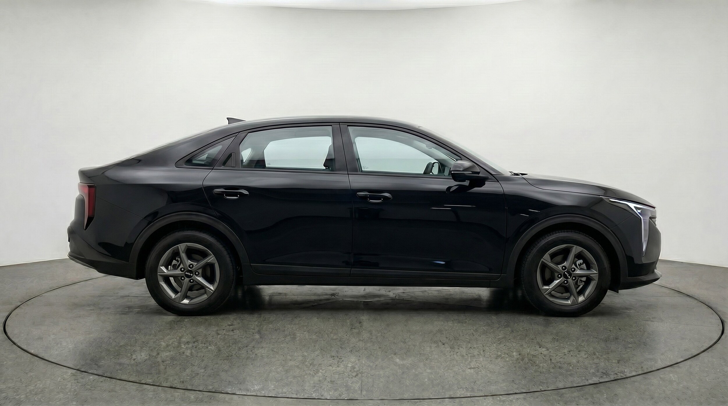 Thumbnail: 2025 Kia K4 - 9