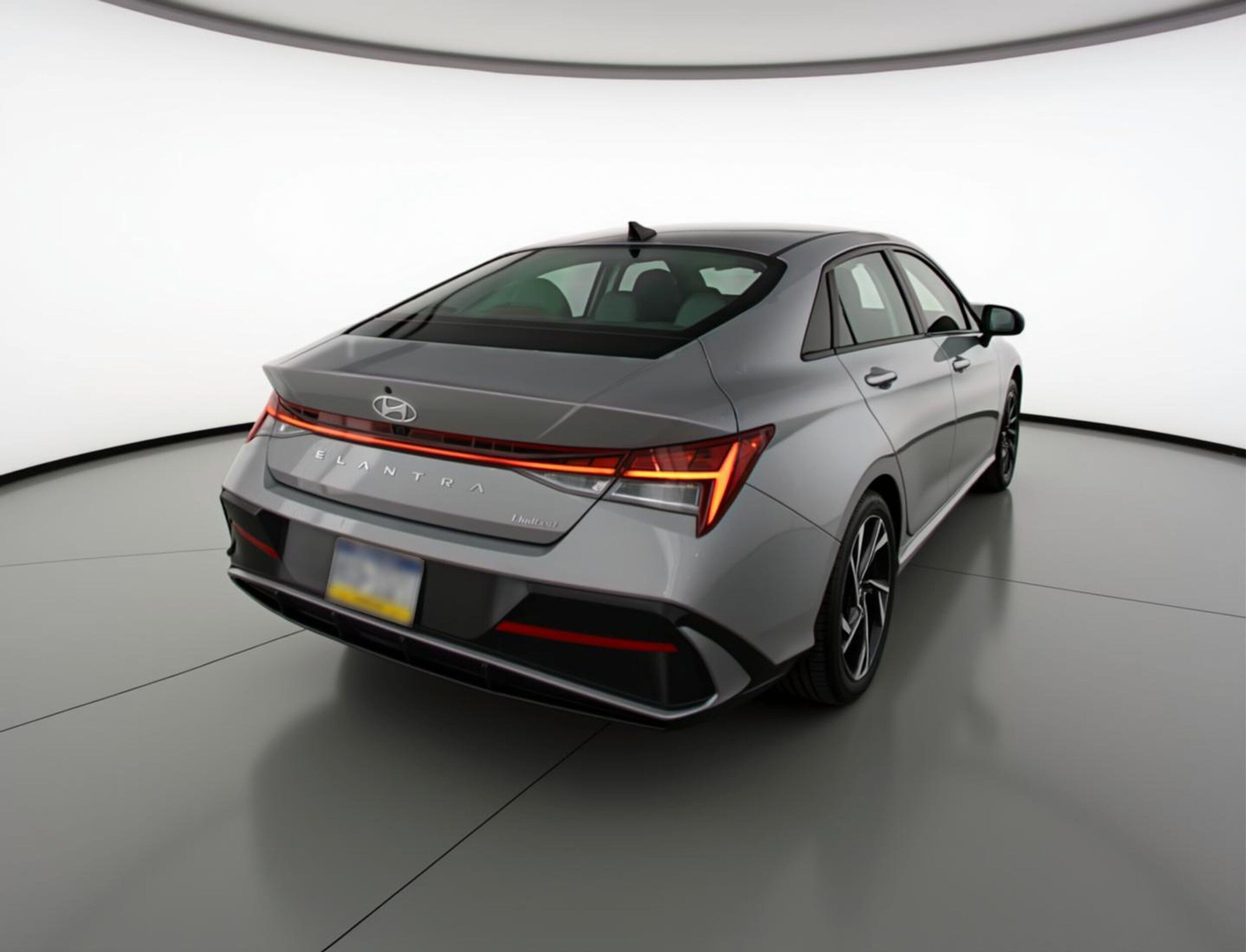 Thumbnail: 2025 Hyundai Elantra - 9