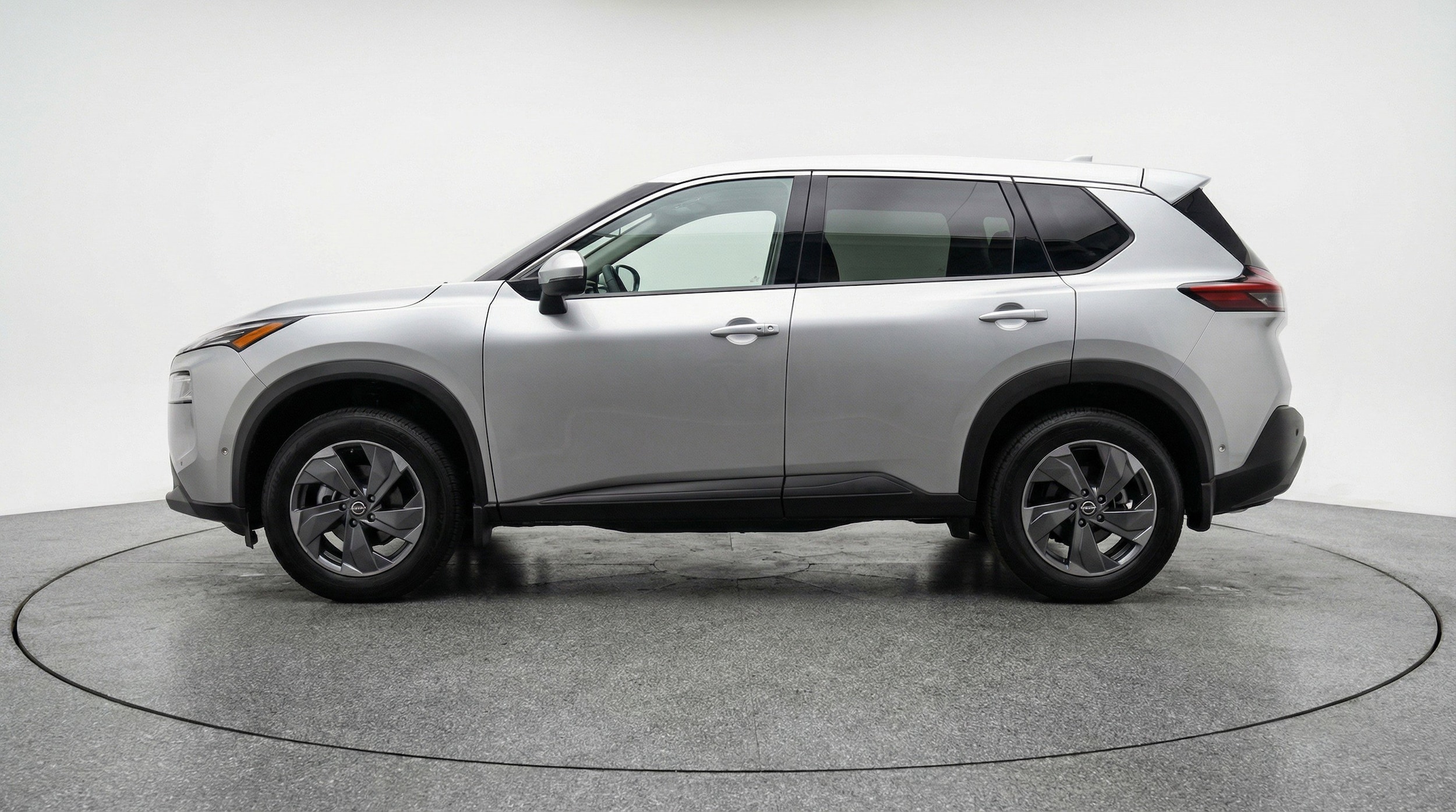 Thumbnail: 2025 Nissan Rogue - 5