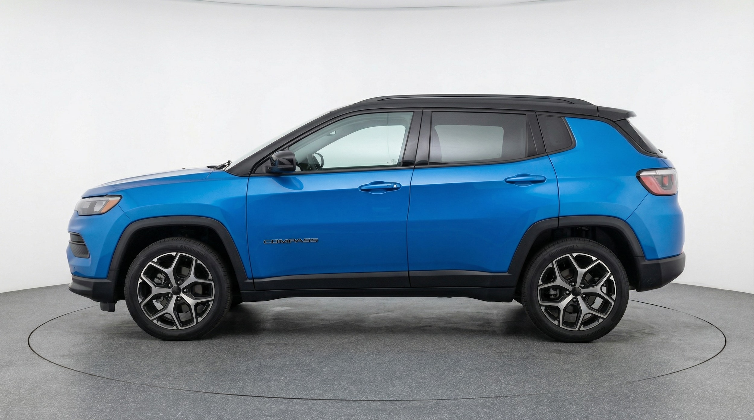 Thumbnail: 2025 Jeep Compass - 4
