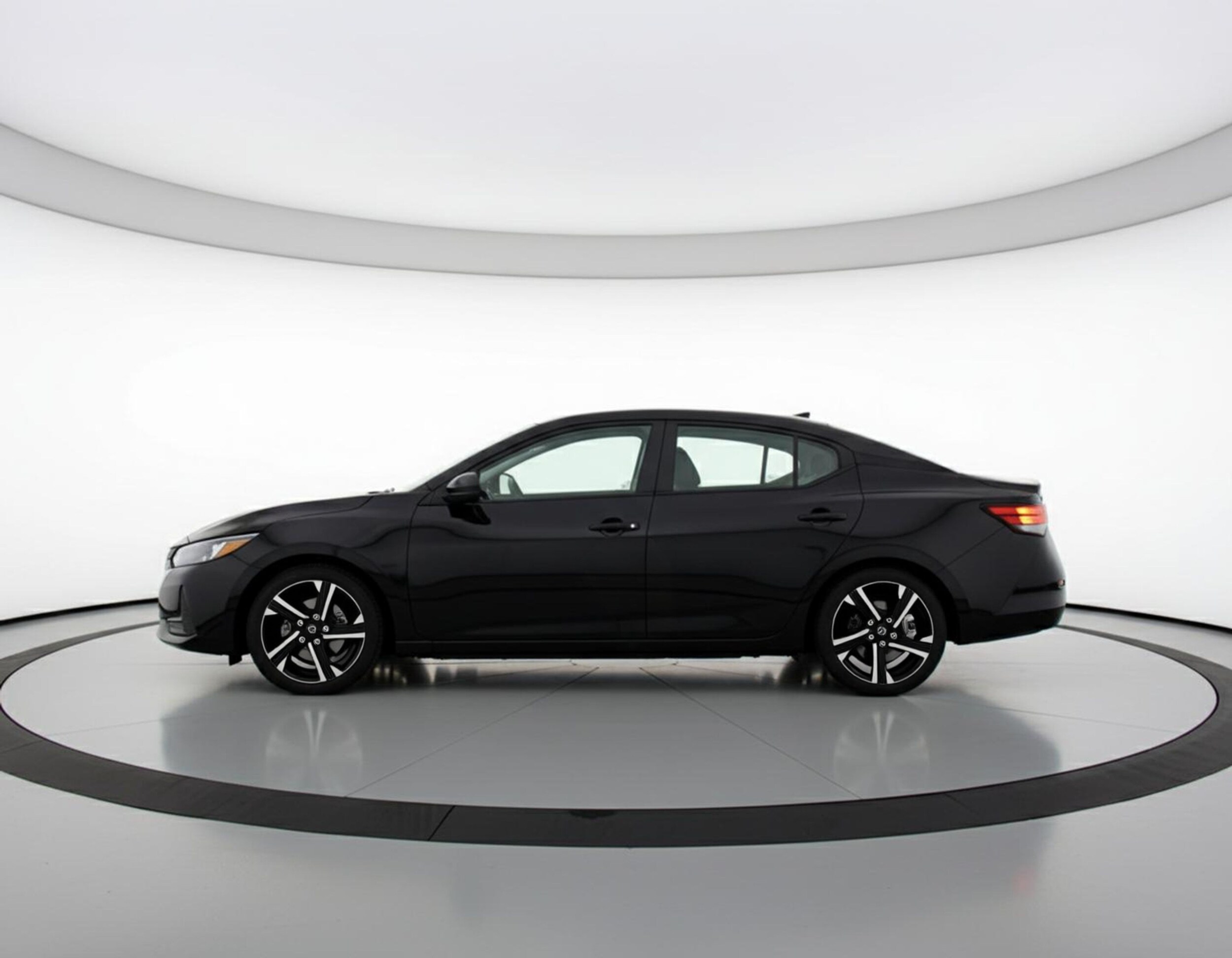 Thumbnail: 2025 Nissan Sentra - 4