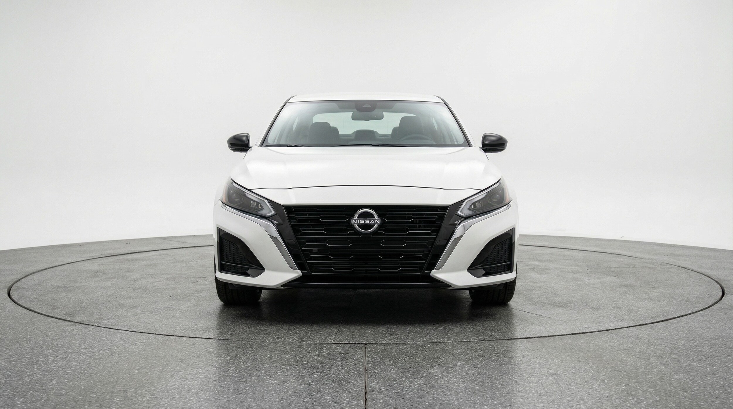 Thumbnail: 2025 Nissan Altima - 2