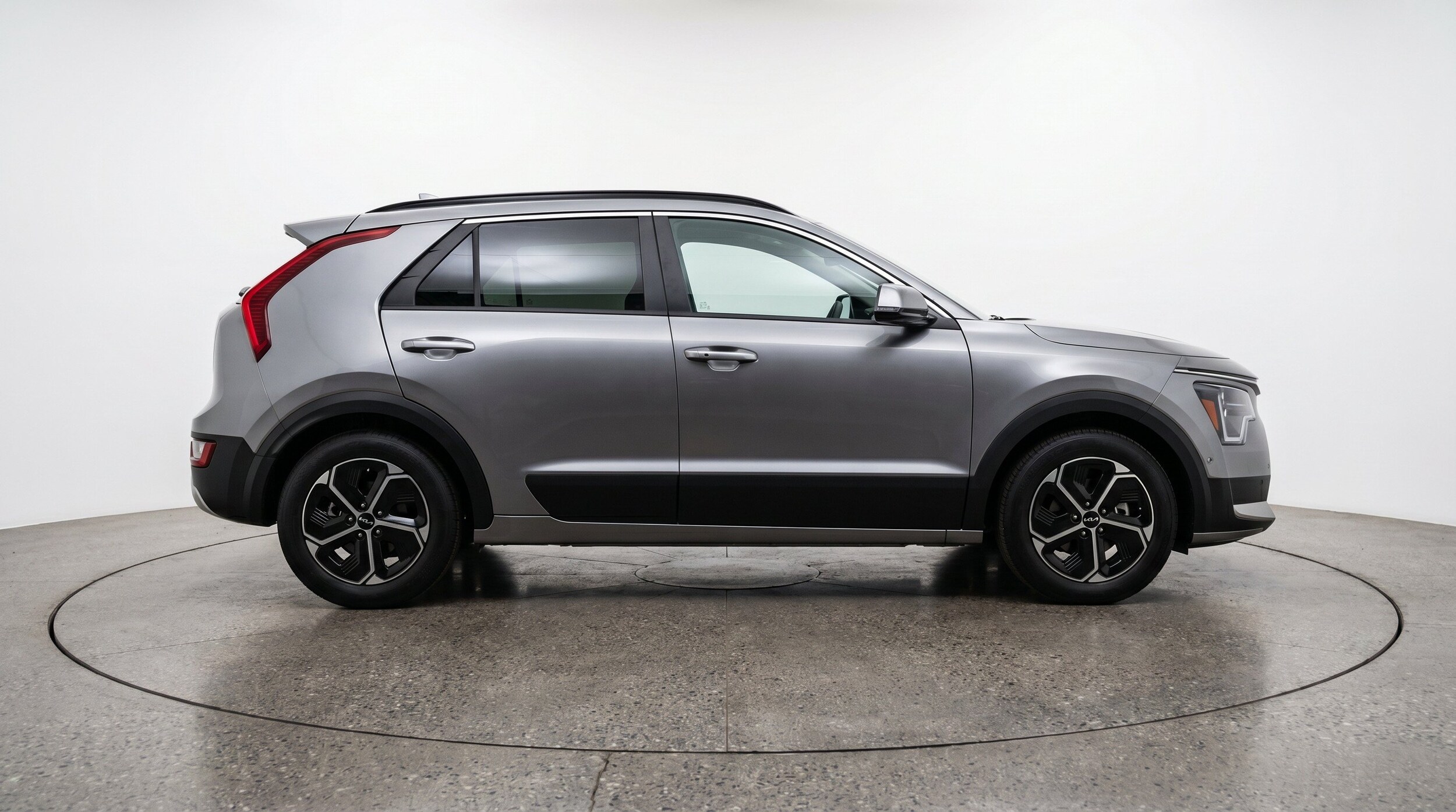 Thumbnail: 2026 Kia Niro - 9