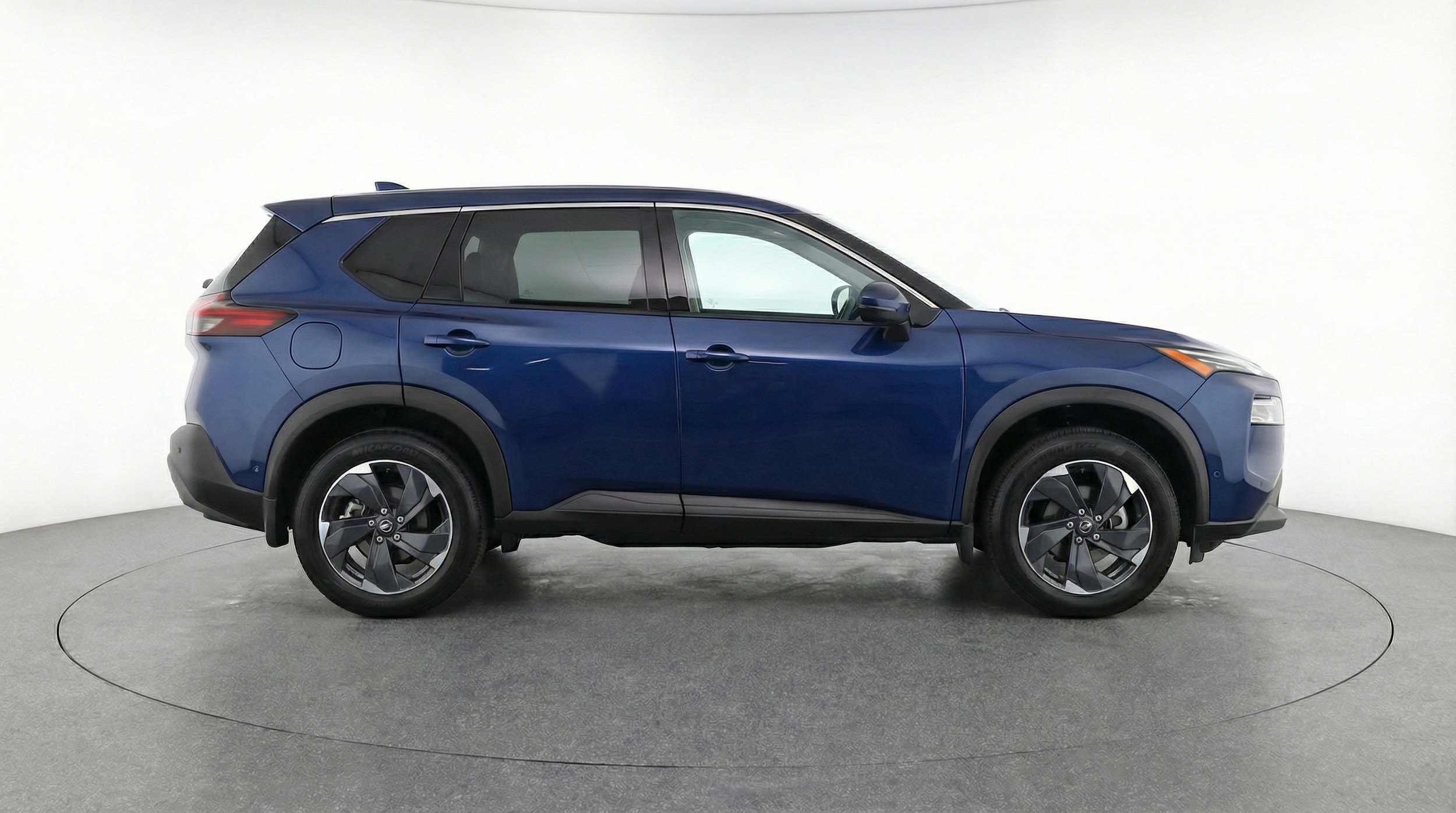 Thumbnail: 2025 Nissan Rogue - 8
