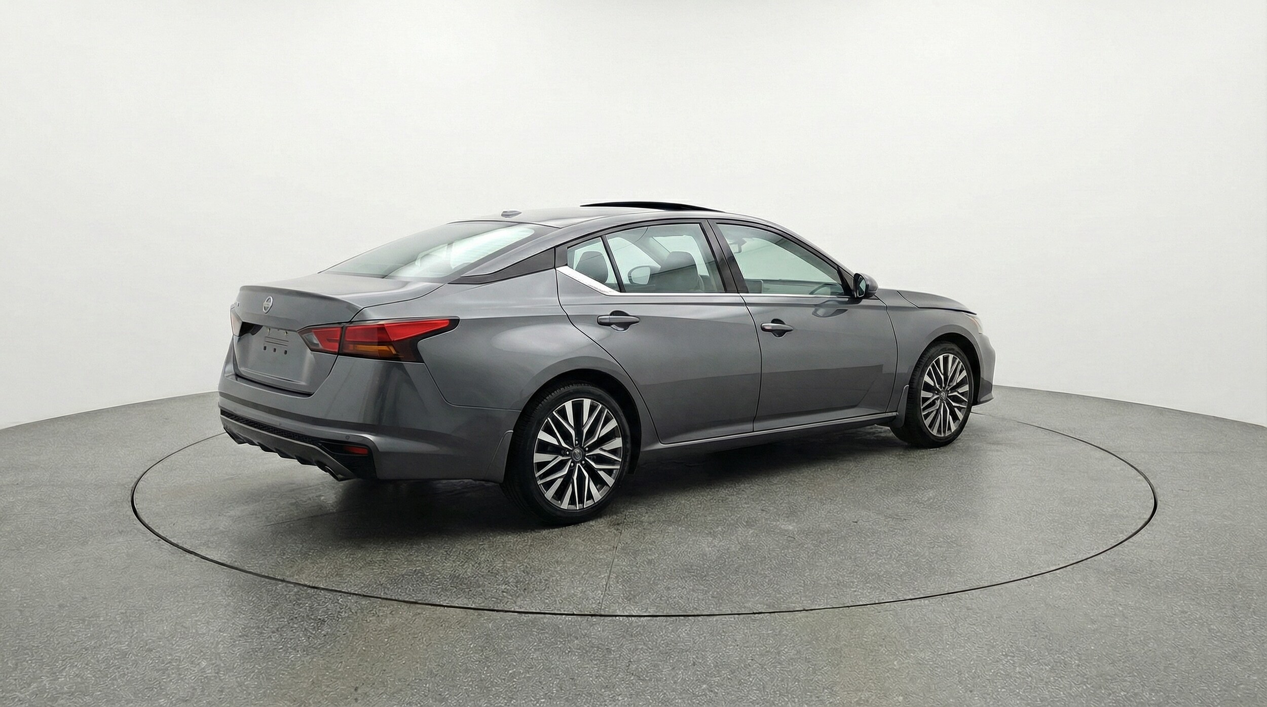 Thumbnail: 2025 Nissan Altima - 7