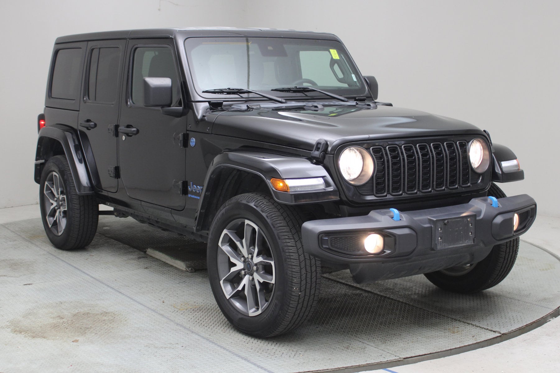 2024 Jeep Wrangler 4xe's photo