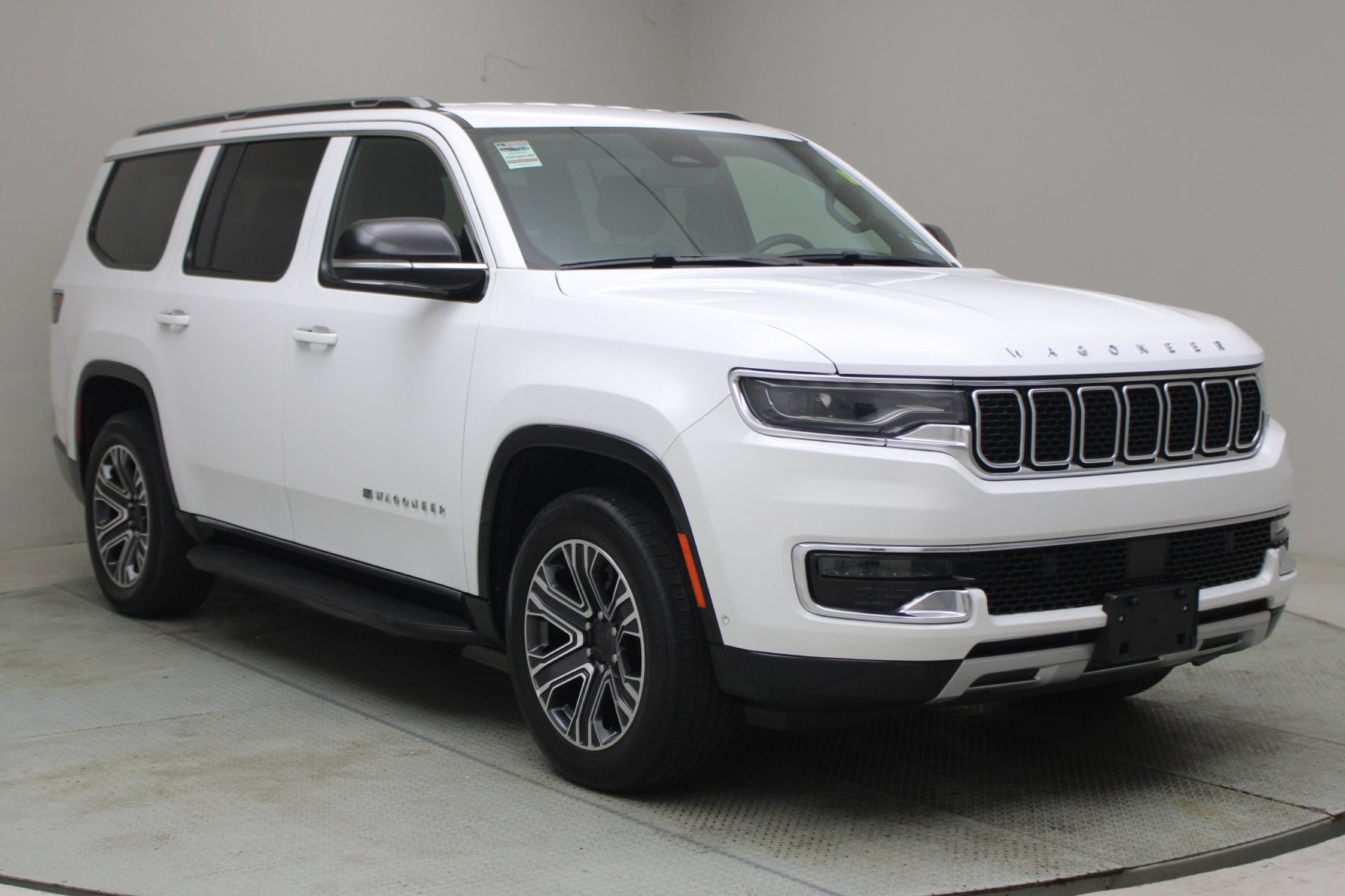 2024 Jeep Wagoneer Series II's photo
