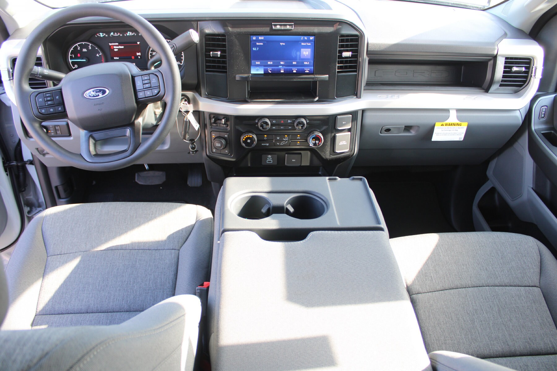 2025 Ford F-250 XL photo 2