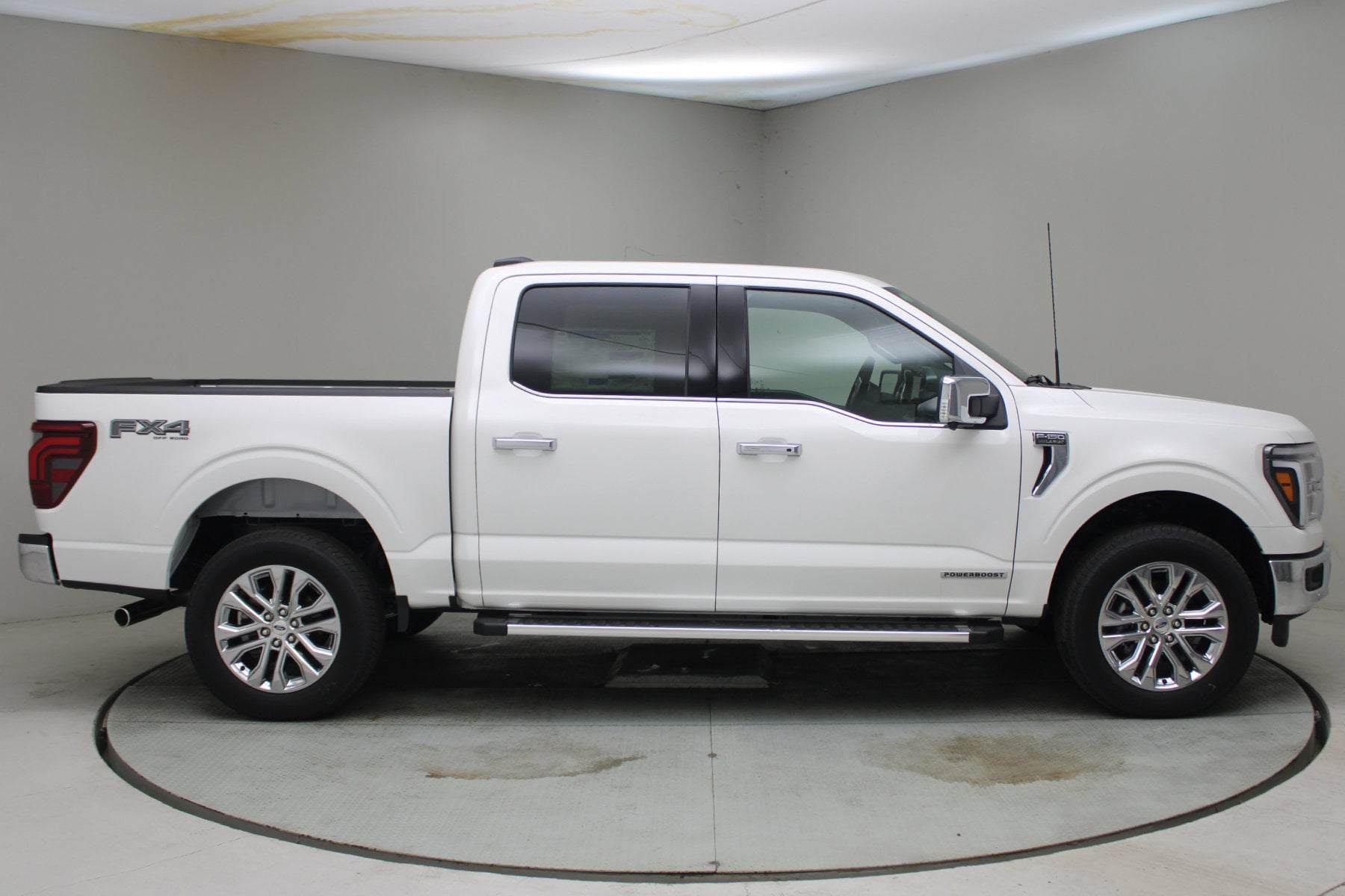 2025 Ford F-150 Lariat - Photo 31