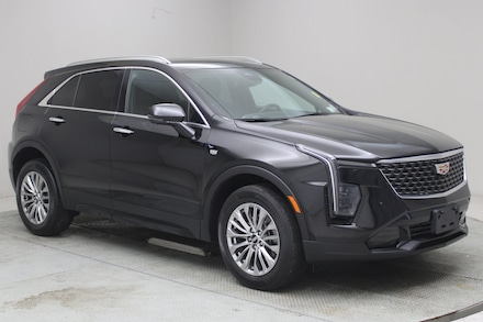 2025 Cadillac XT4 AWD Premium Luxury SUV