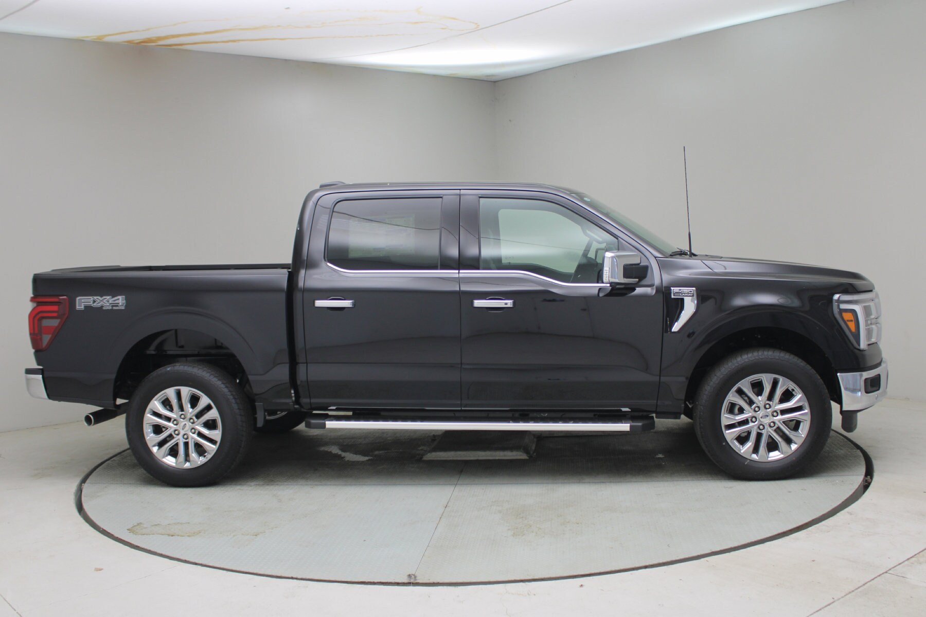 2025 Ford F-150 Lariat - Photo 31