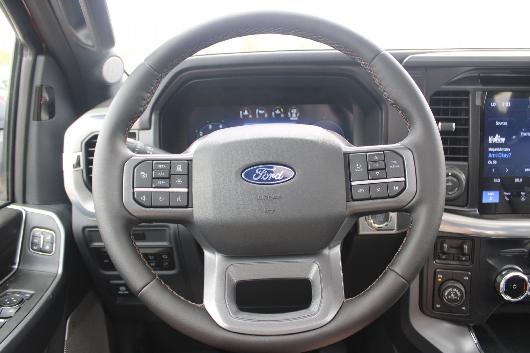 2025 Ford F-150 Lariat - Photo 8