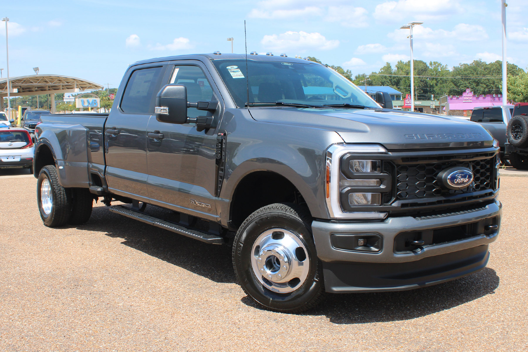 2026 Ford F-350 Super Duty XL