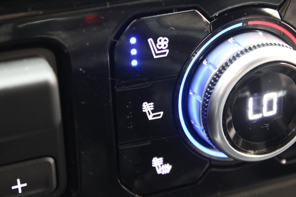 Used 2024 GMC Sierra 1500 SLT Truck