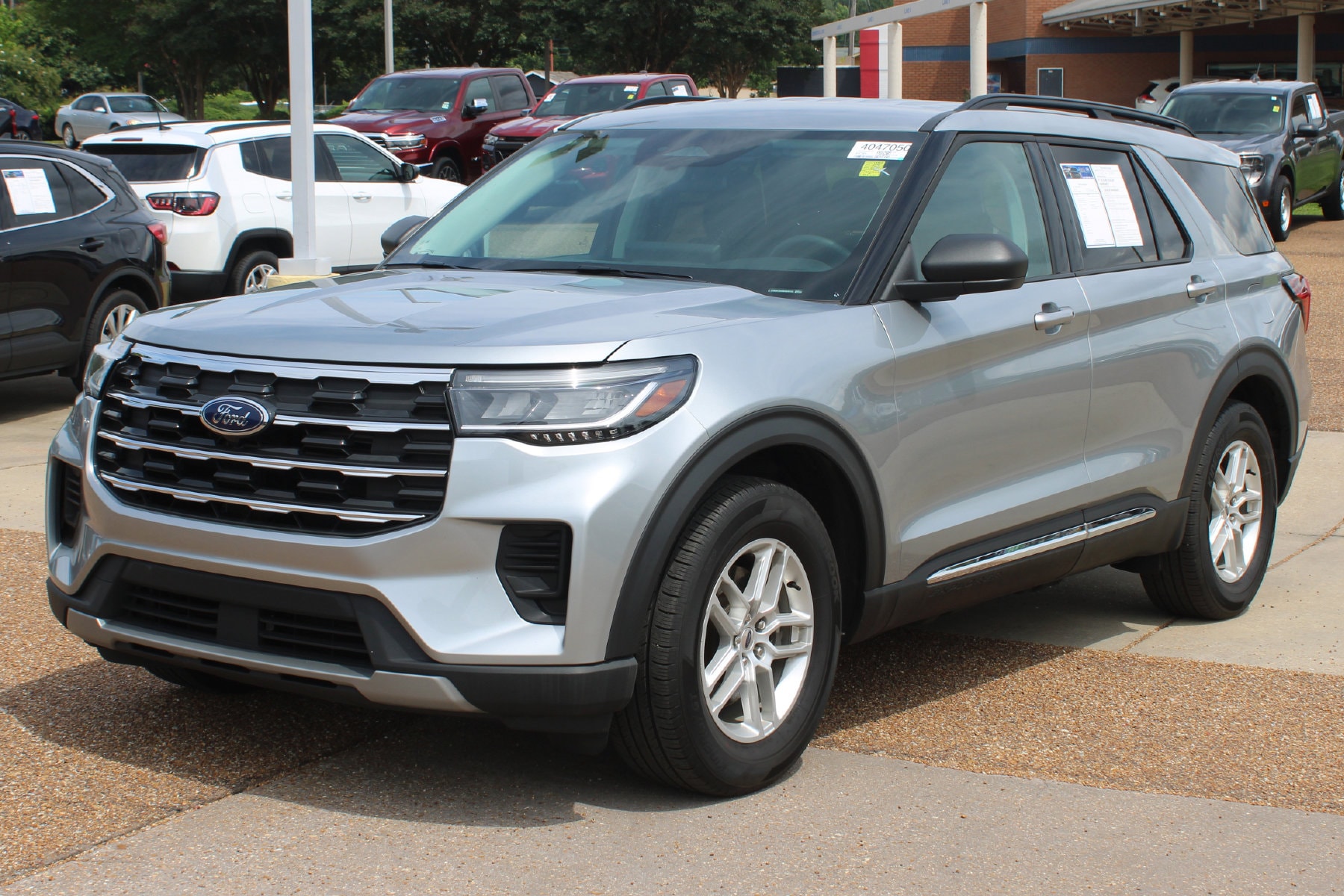 2025 Ford Explorer Active RWD (PL535)'s photo