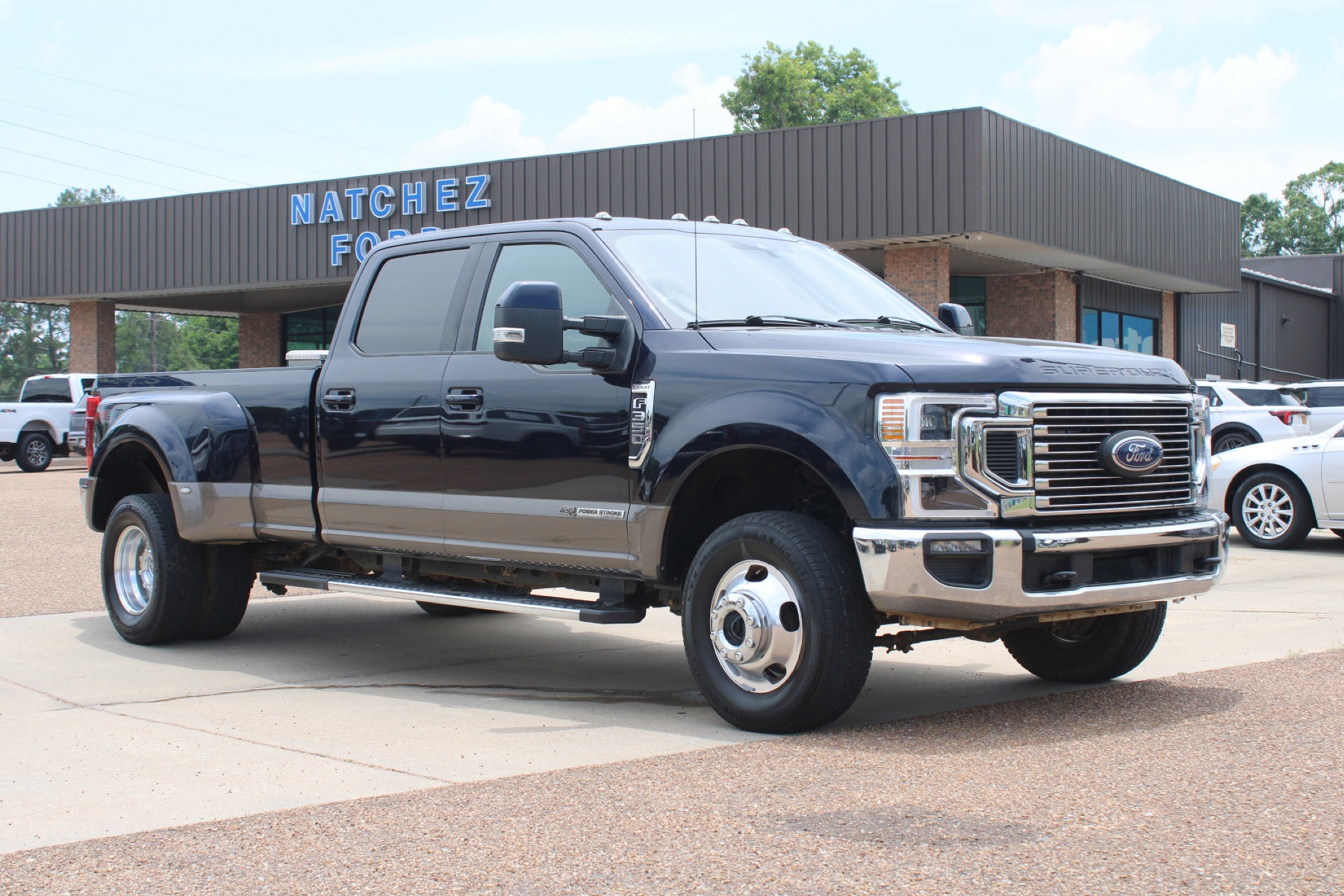 2021 Ford F-350 Lariat 4x4 Crew Cab 8' Box DRW's photo