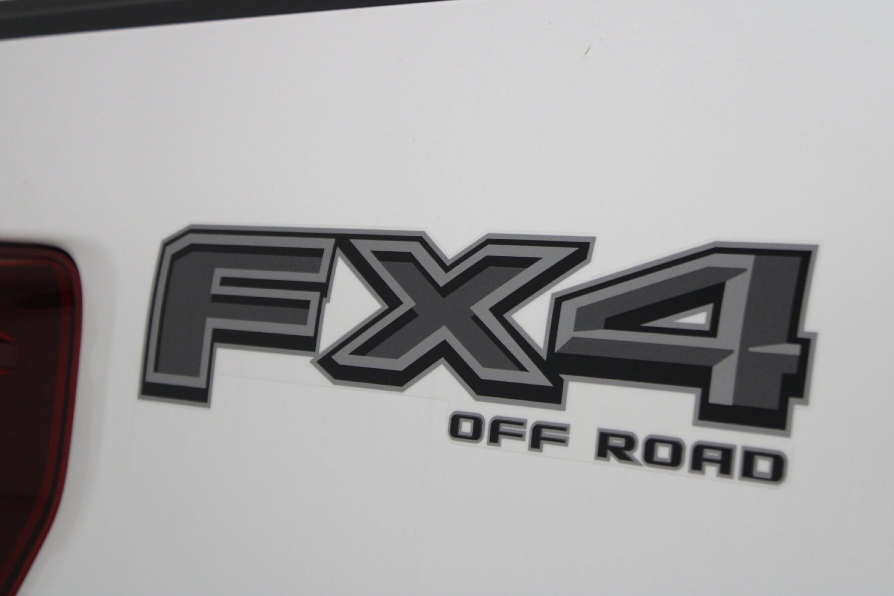 2025 Ford F-150 Lariat - Photo 24