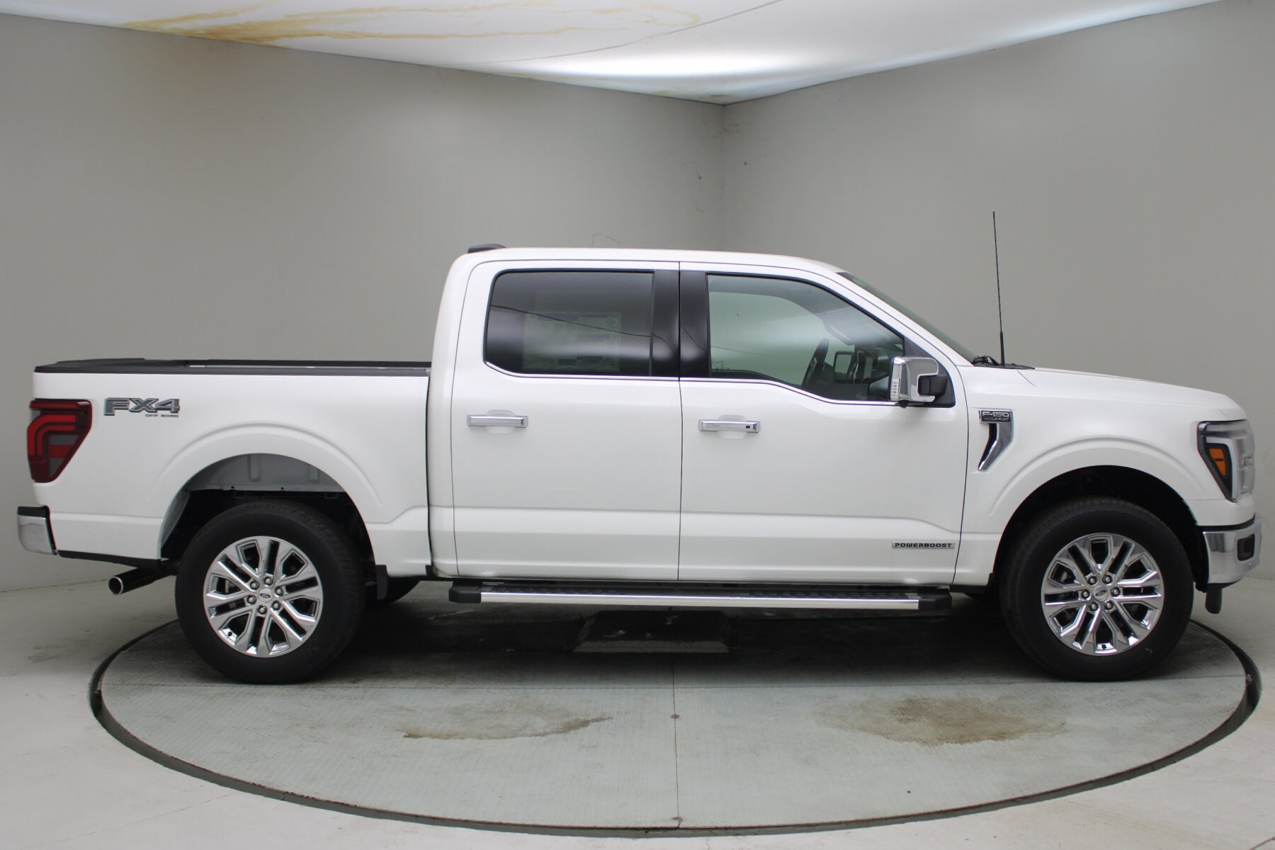 2025 Ford F-150 Lariat - Photo 31