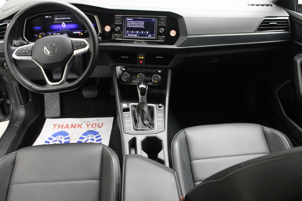 Used 2024 Volkswagen Jetta SE