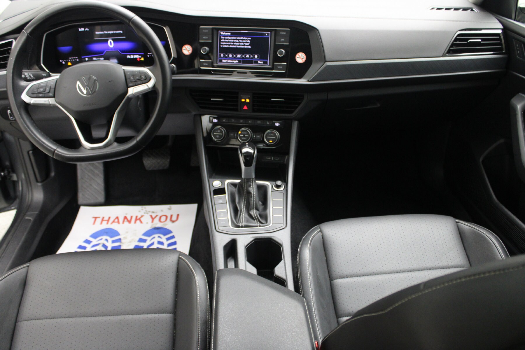 2024 Volkswagen Jetta SE photo 2