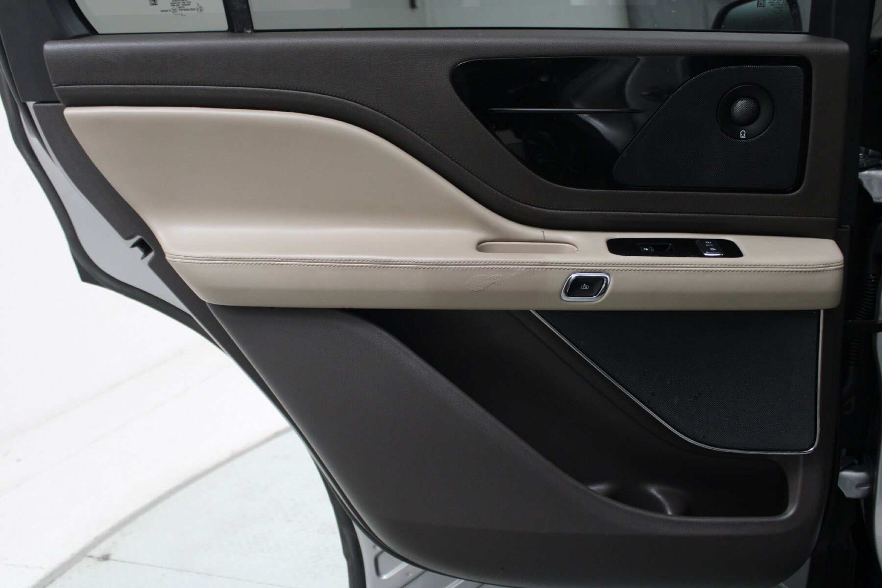 2023 Lincoln Aviator Reserve - Photo 18