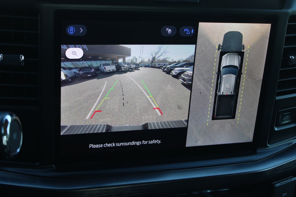 New 2025 Ford Super Duty F-250 SRW Lariat Truck