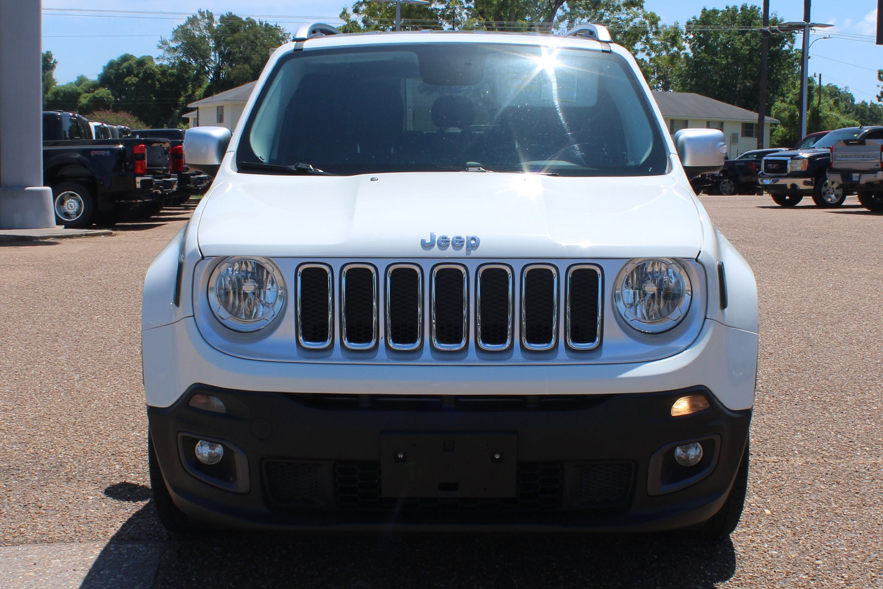 Used 2016 Jeep Renegade Limited with VIN ZACCJADTXGPC86691 for sale in Natchez, MS