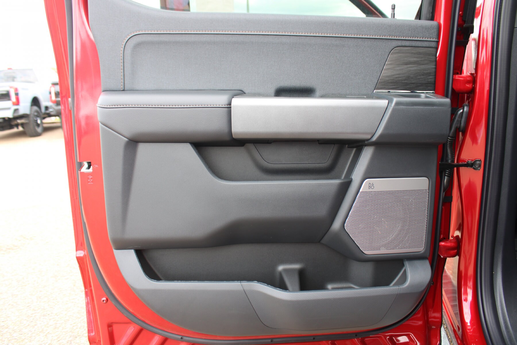 2025 Ford F-150 Lariat - Photo 19