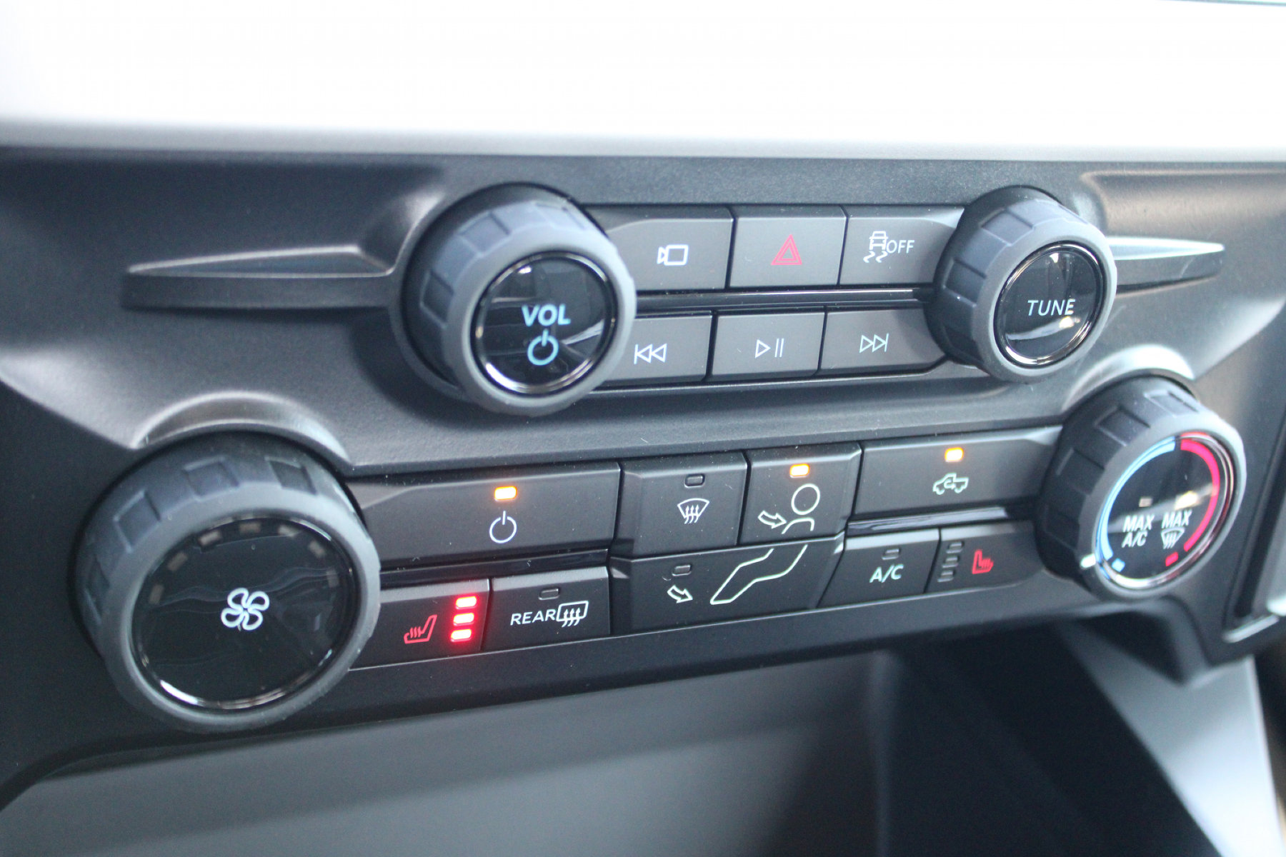 2026 Ford F-250 Super Duty XLT - Photo 13