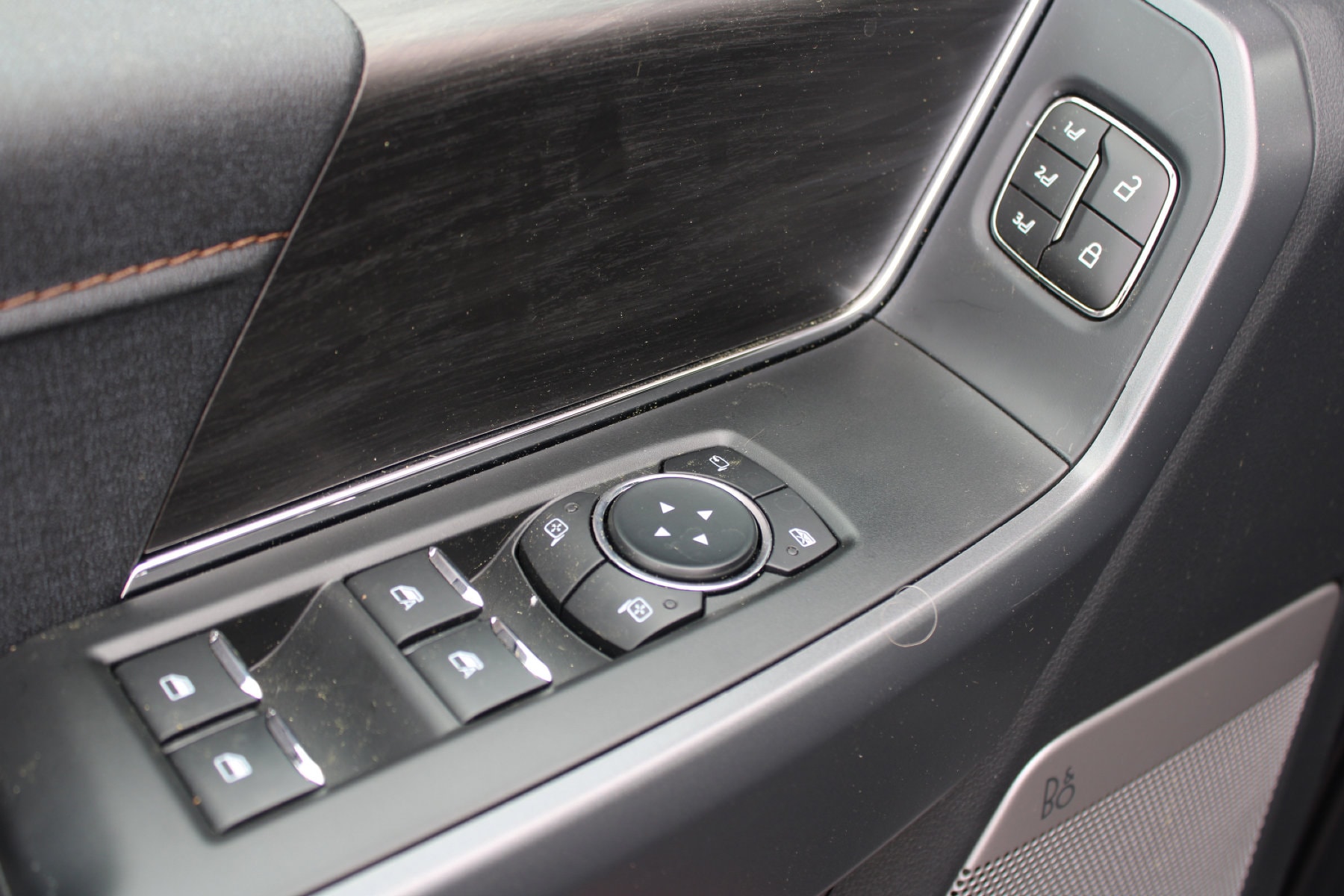 2025 Ford F-150 Lariat - Photo 17