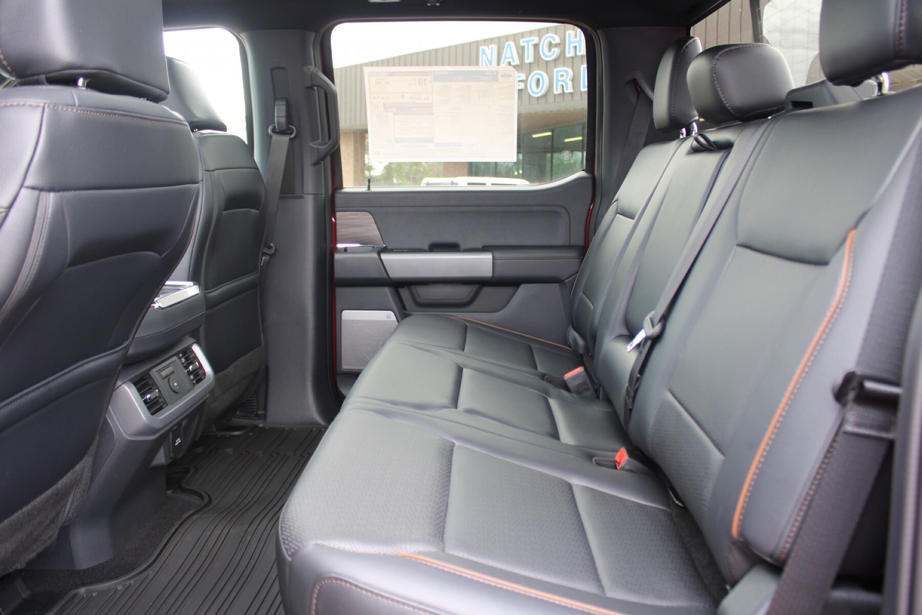 2025 Ford F-150 Lariat - Photo 20