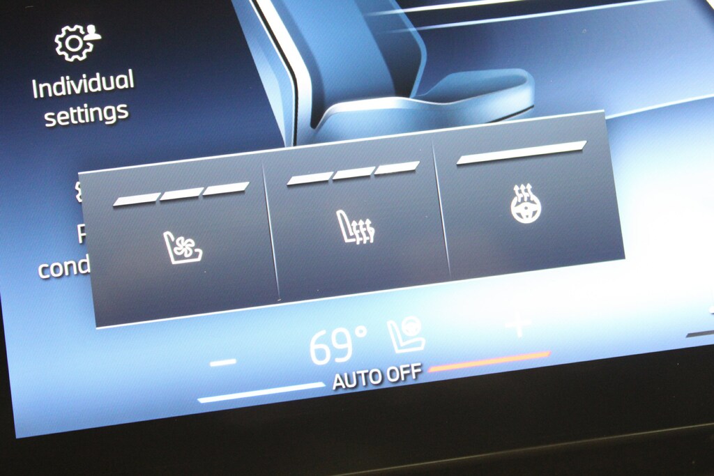 Used 2025 BMW X5 xDrive50e SUV