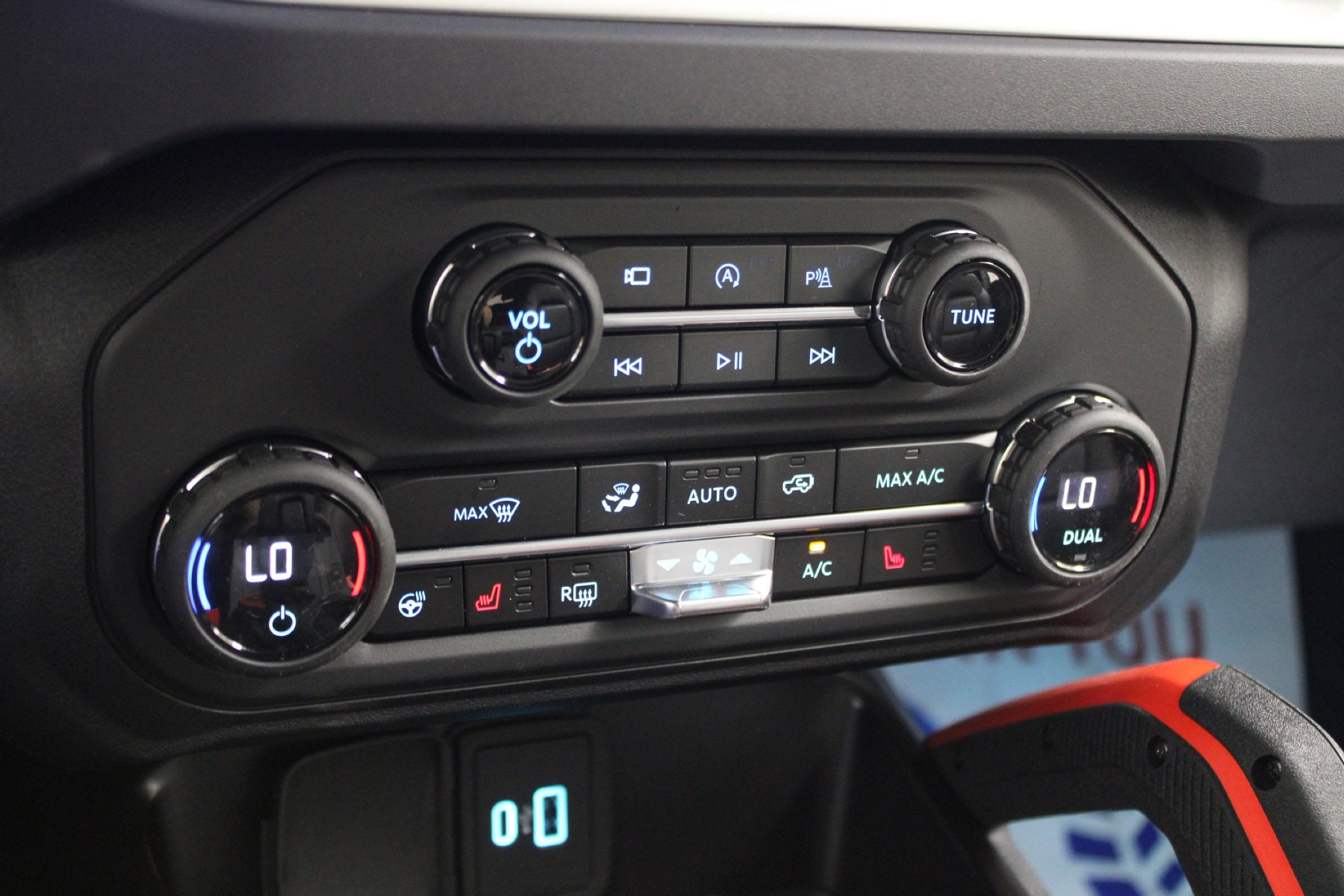 2025 Ford Bronco 2-Door Stroppe - Photo 12