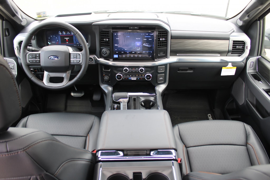 New 2025 Ford F-150 Lariat Truck