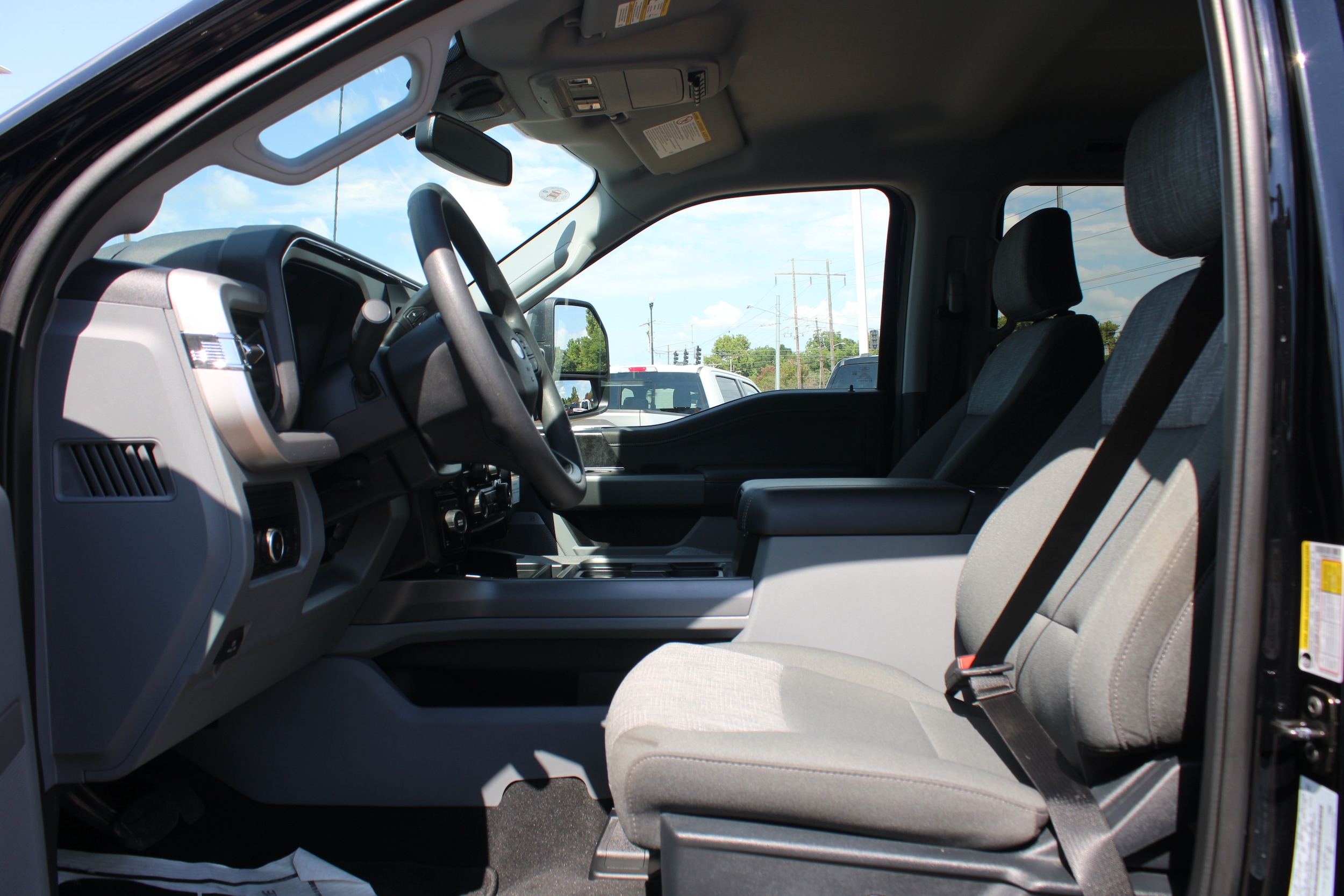 2026 Ford F-250 Super Duty XLT - Photo 16