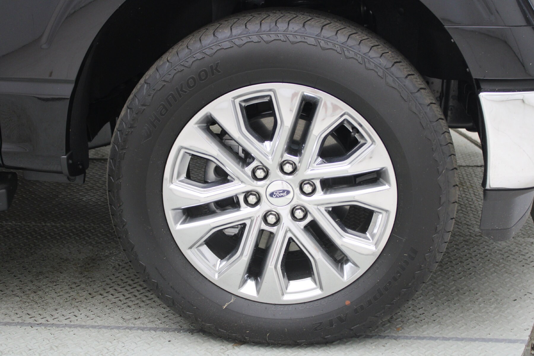 2025 Ford F-150 Lariat - Photo 21