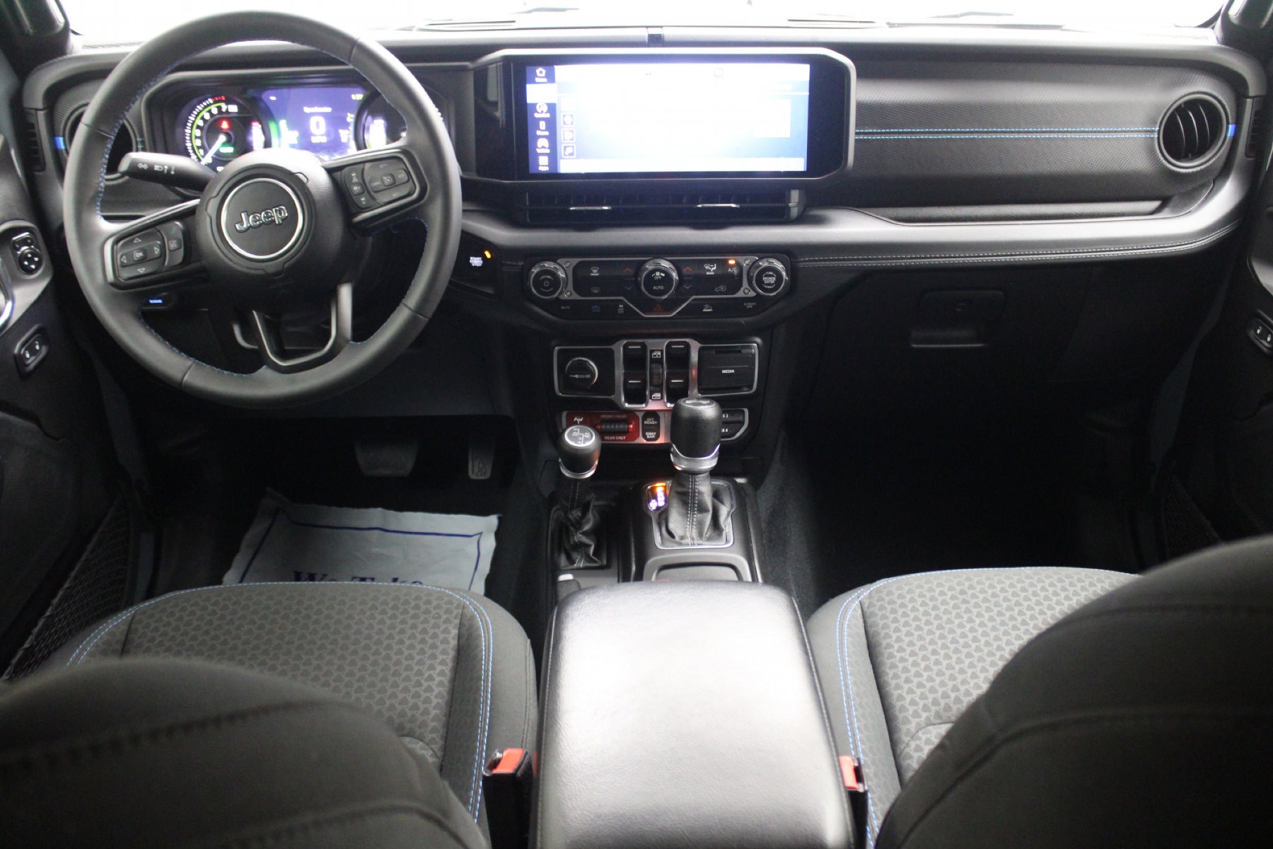 Used 2024 Jeep Wrangler 4xe Rubicon 4XE with VIN 1C4RJXR6XRW222821 for sale in Natchez, MS