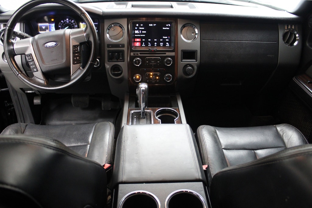 Used 2017 Ford Expedition Platinum SUV