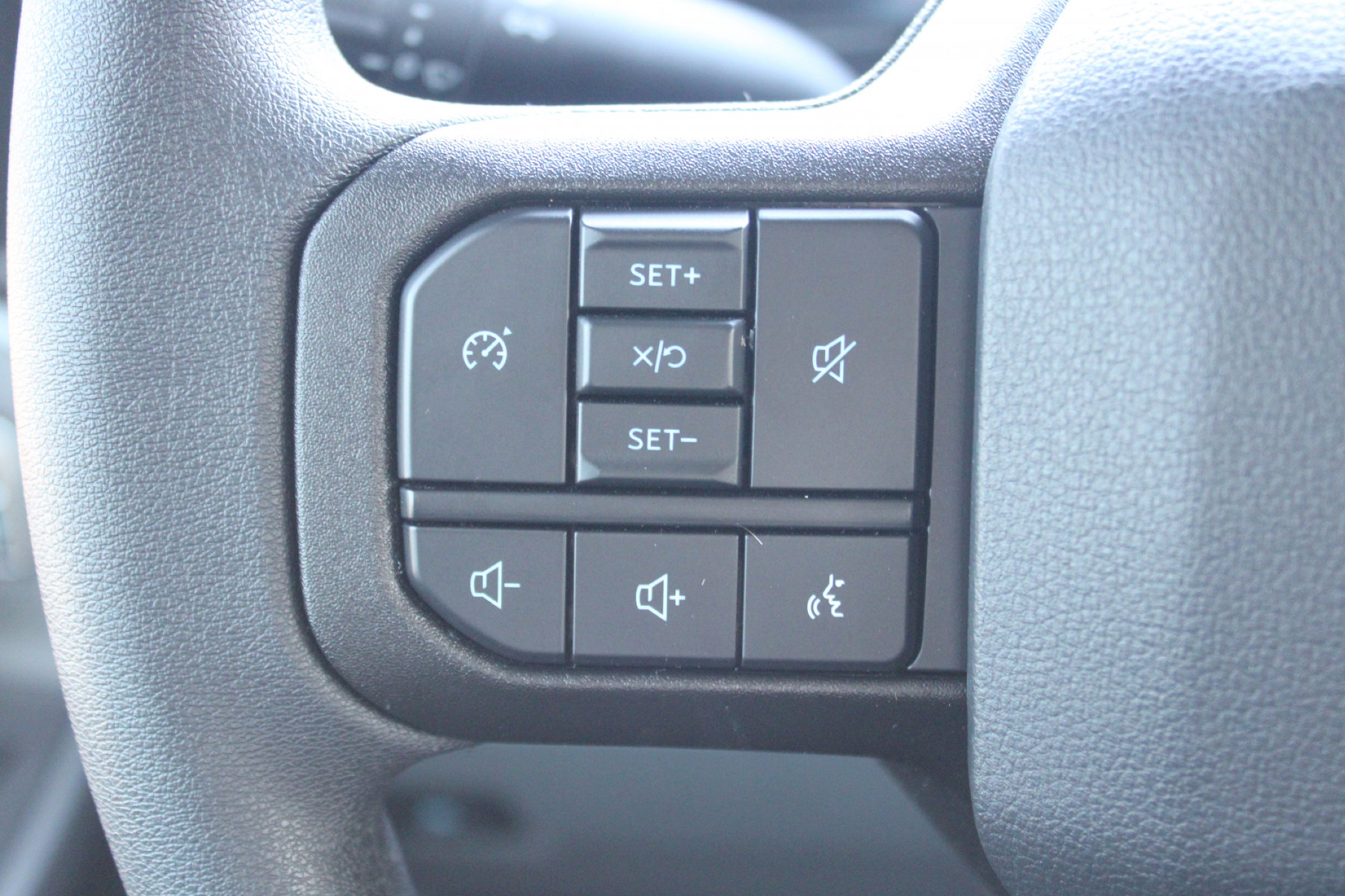2026 Ford F-250 Super Duty XLT - Photo 8